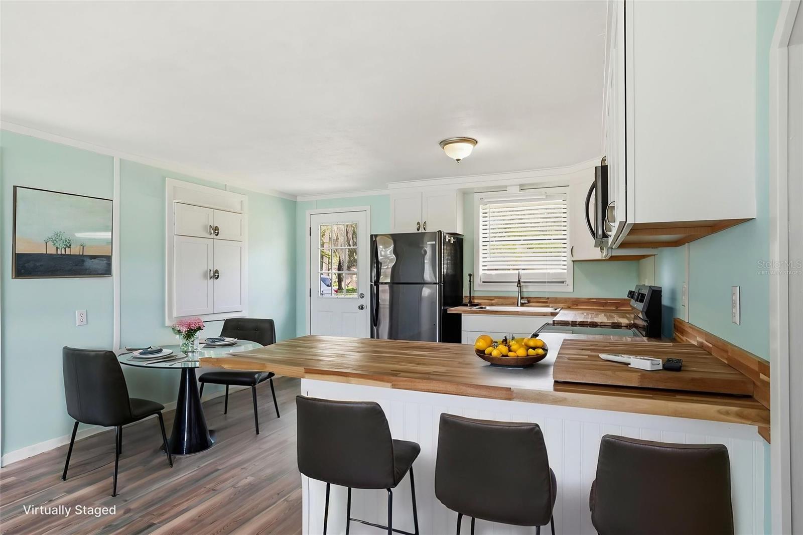 TRACYS POINT - Residential