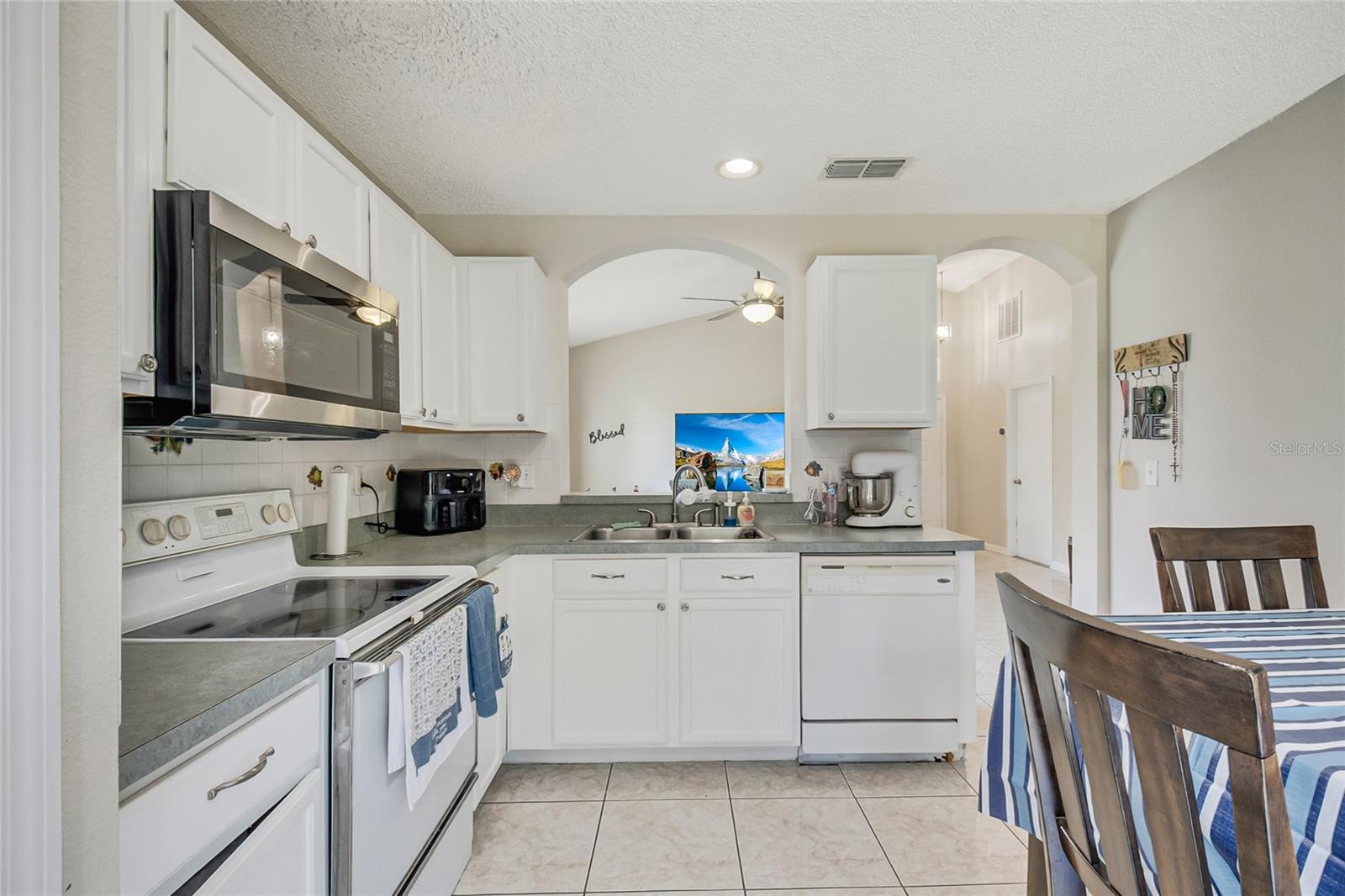 LAKEVIEW VILLAGE PH 2 - Residential