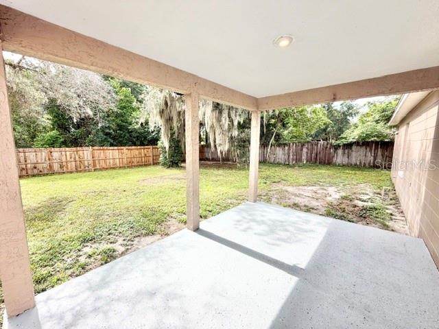DELTONA LAKES UNIT 17 - Residential Lease