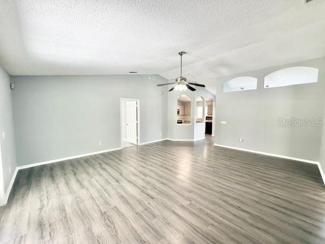 DELTONA LAKES UNIT 17 - Residential Lease