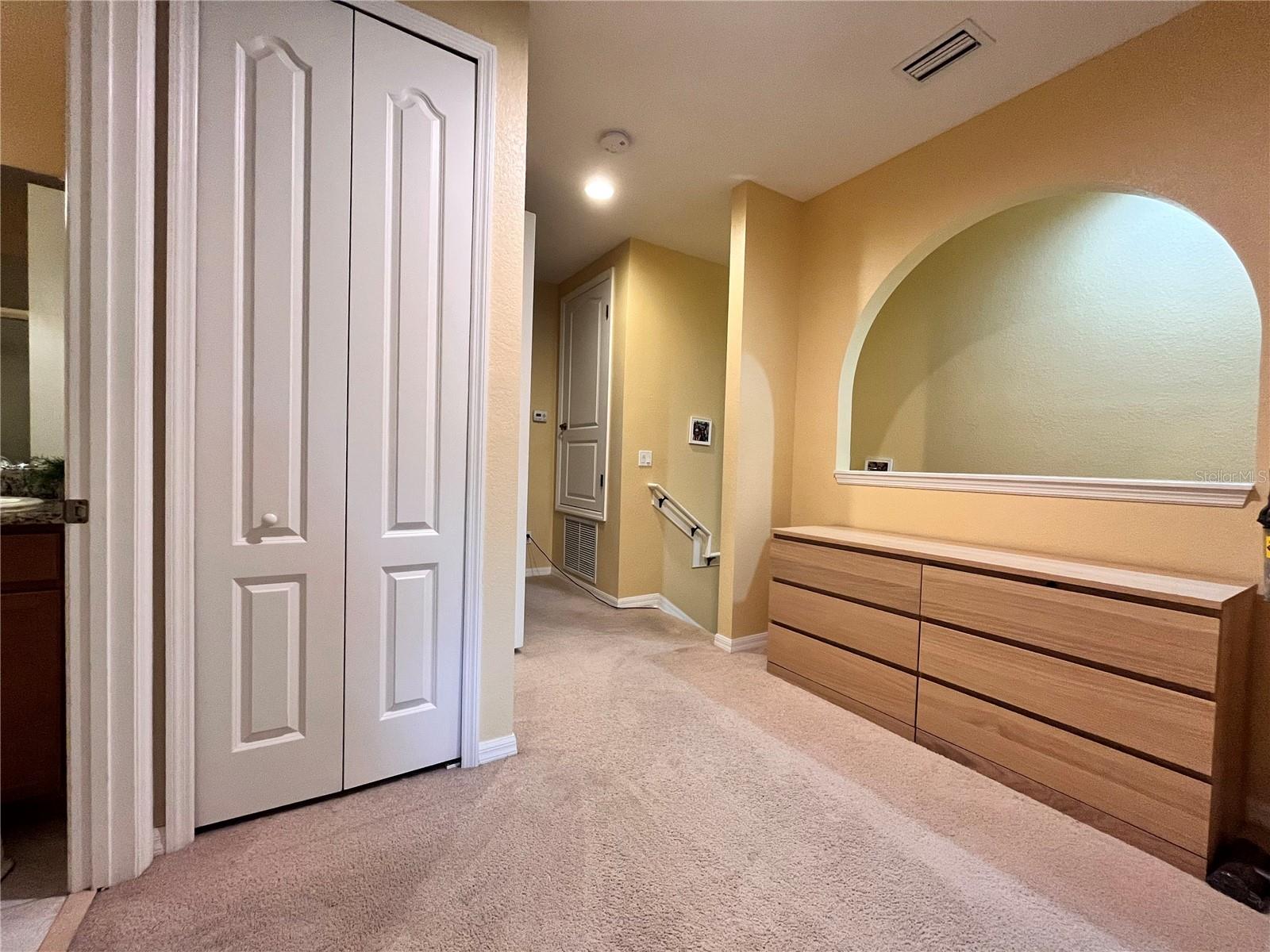 ISLES OF OVIEDO - Residential Lease