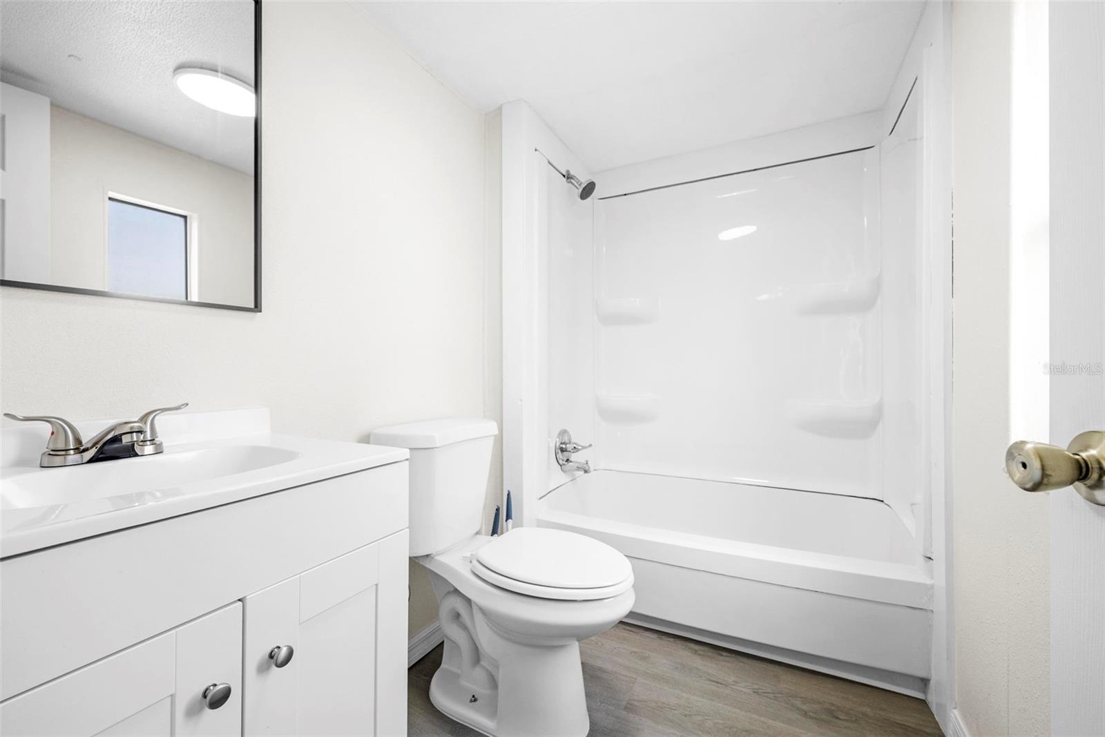 HOLIDAY ACRES UNIT 01 - Residential