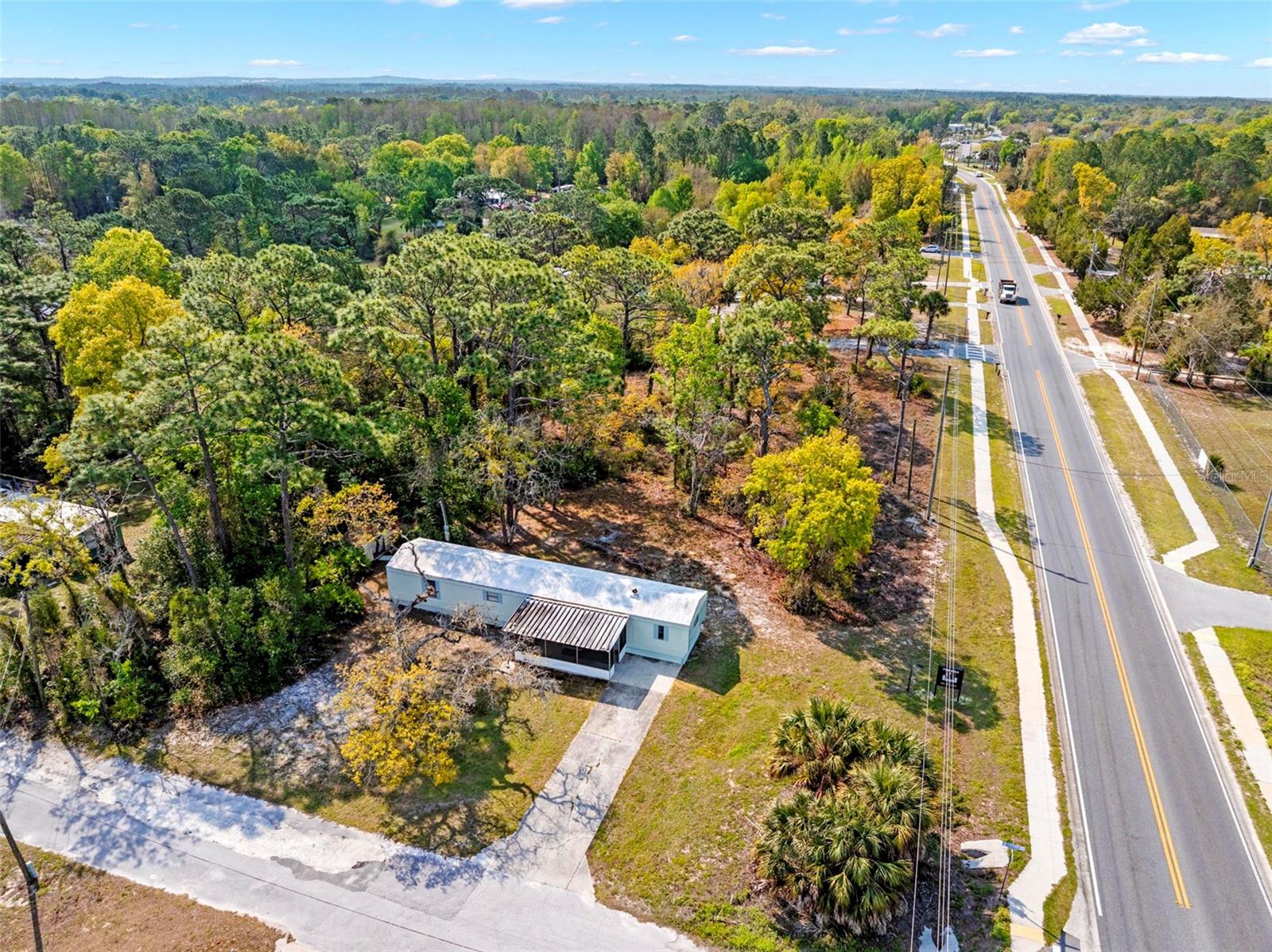 HOLIDAY ACRES UNIT 01 - Residential