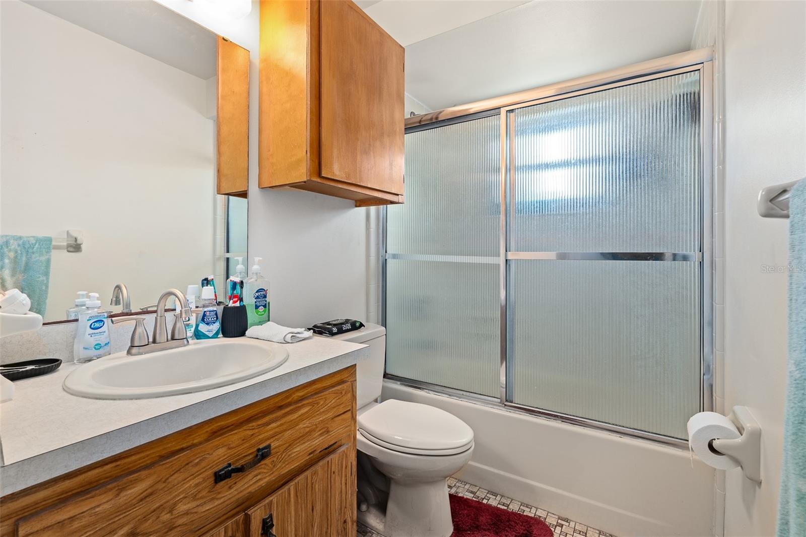 WILLOW RUN UNIT NO 2 - Residential