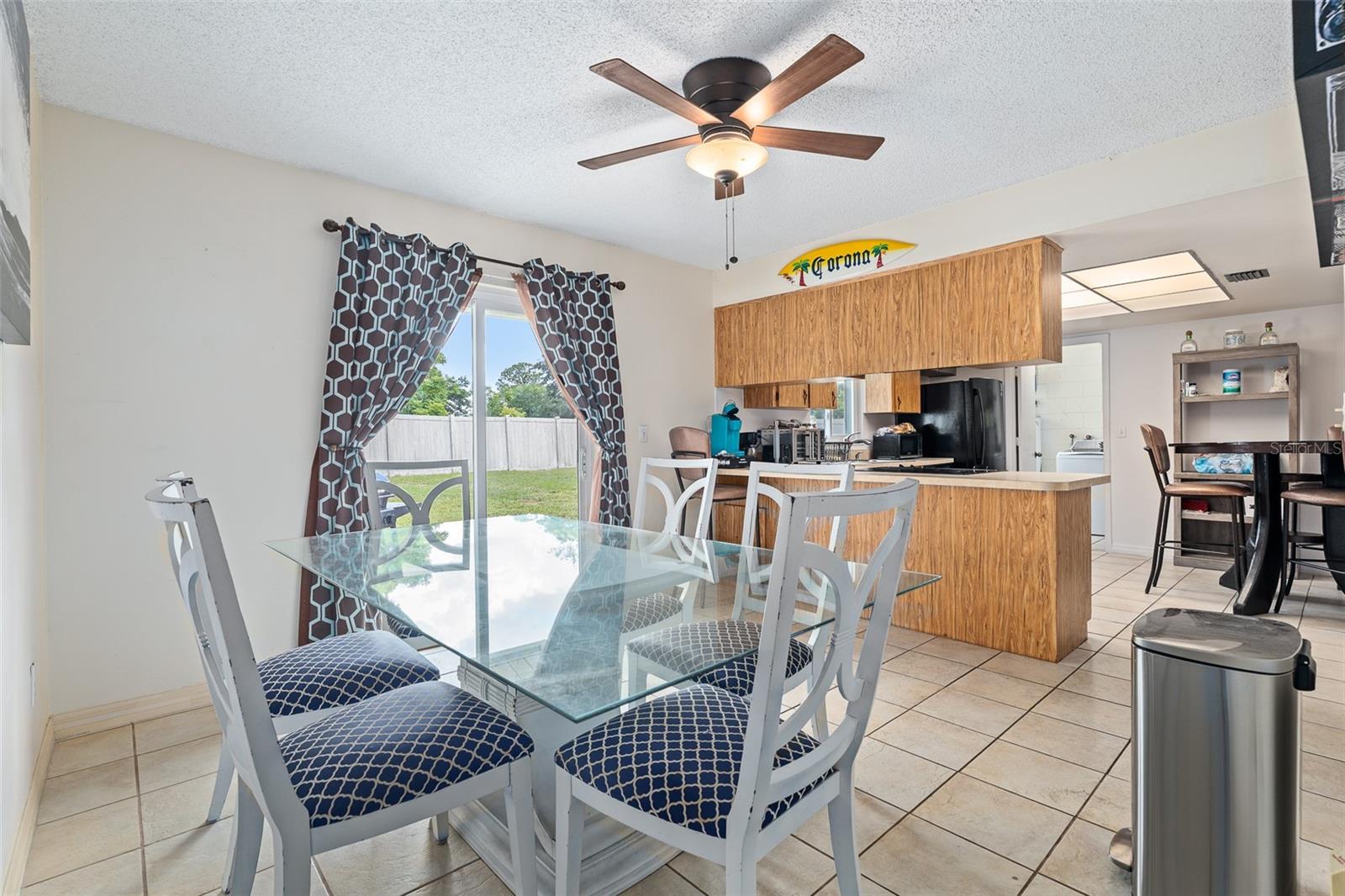 WILLOW RUN UNIT NO 2 - Residential