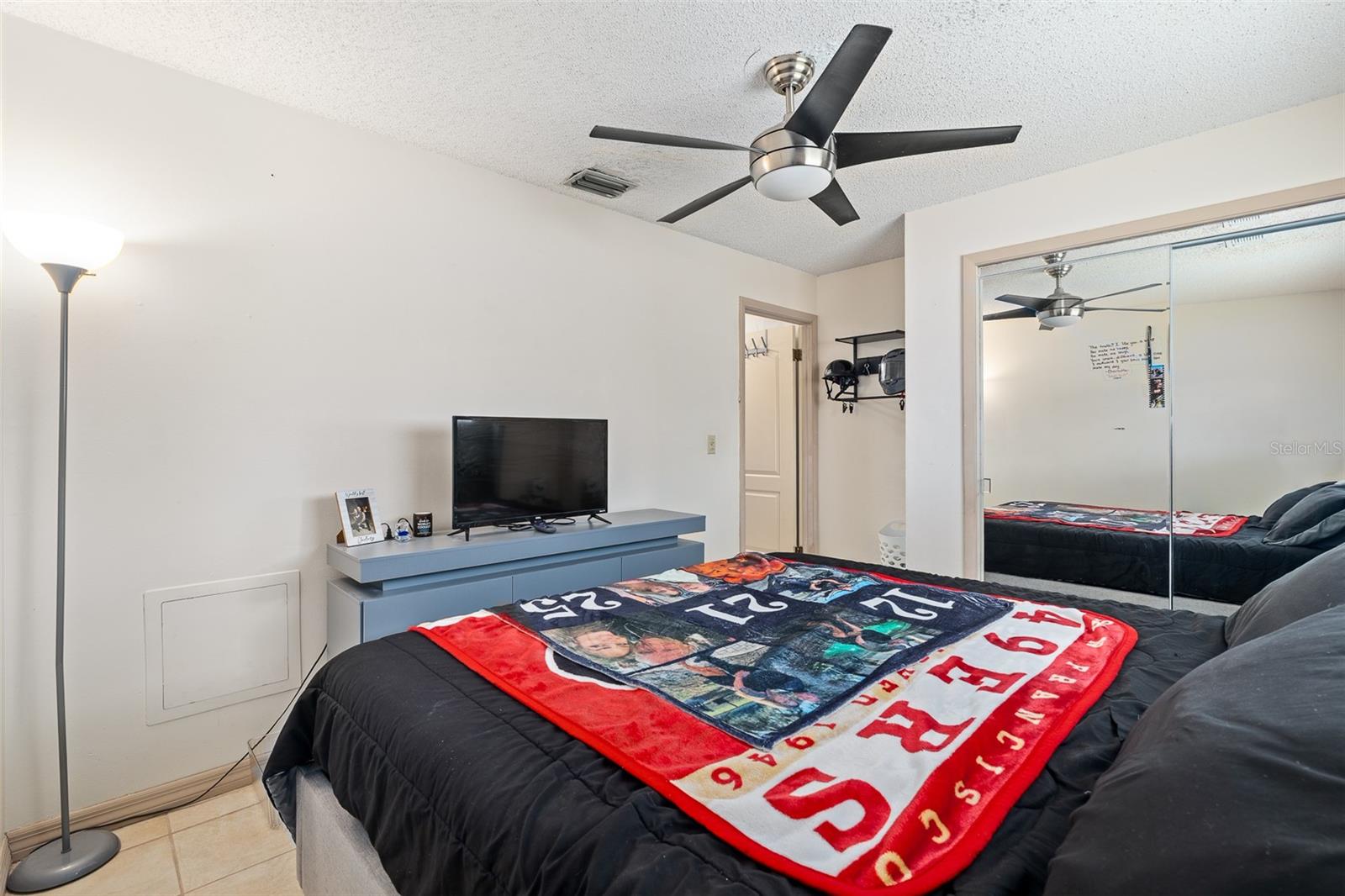 WILLOW RUN UNIT NO 2 - Residential
