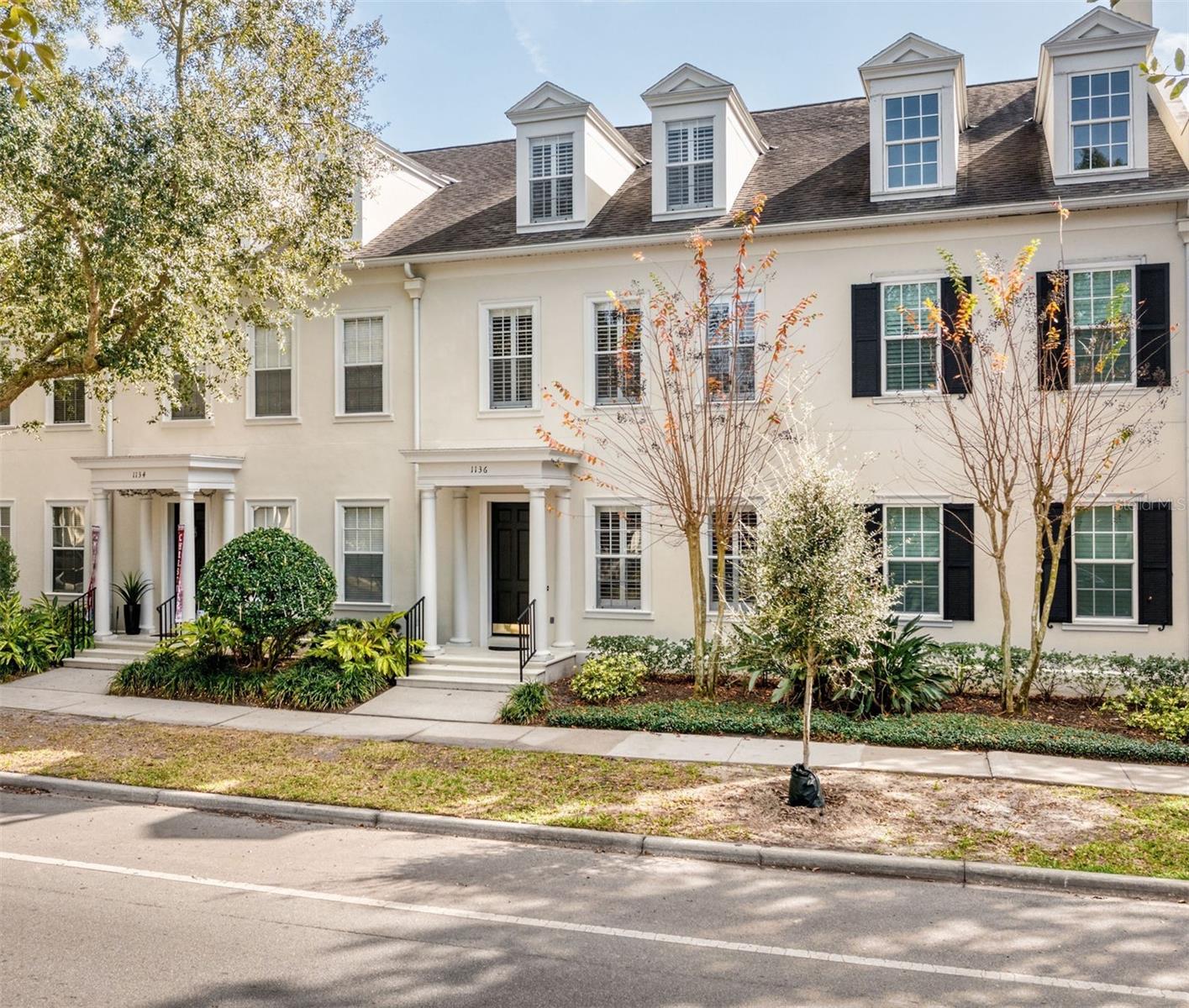 SPRING PARK TOWNHOMES OF SOUTH VILLAGE - Residential