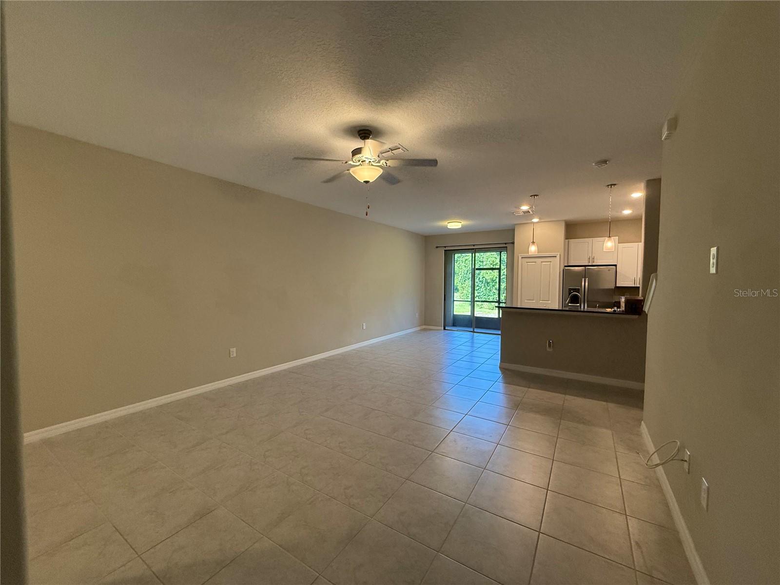 VENTANA TWNHMS AT WATERS EDGE - Residential Lease
