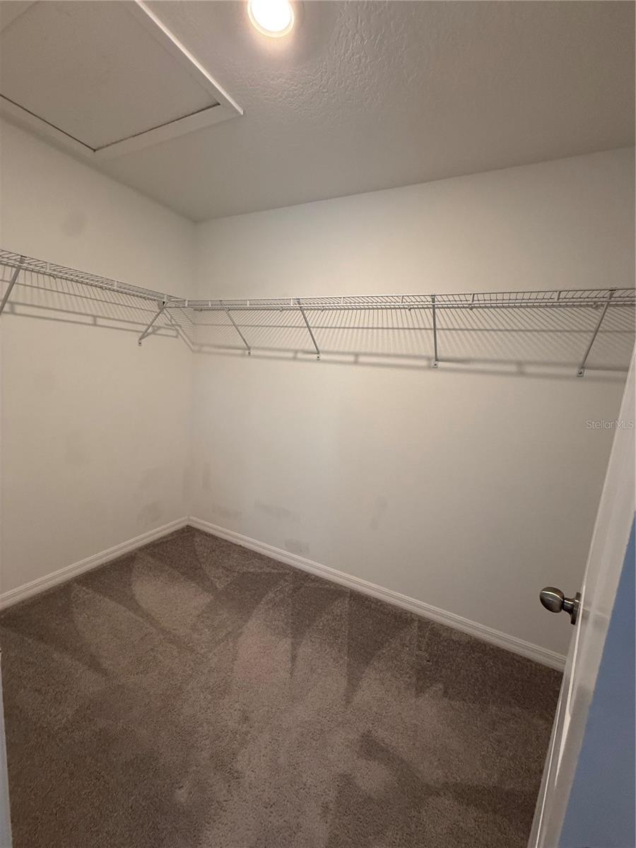 VENTANA TWNHMS AT WATERS EDGE - Residential Lease
