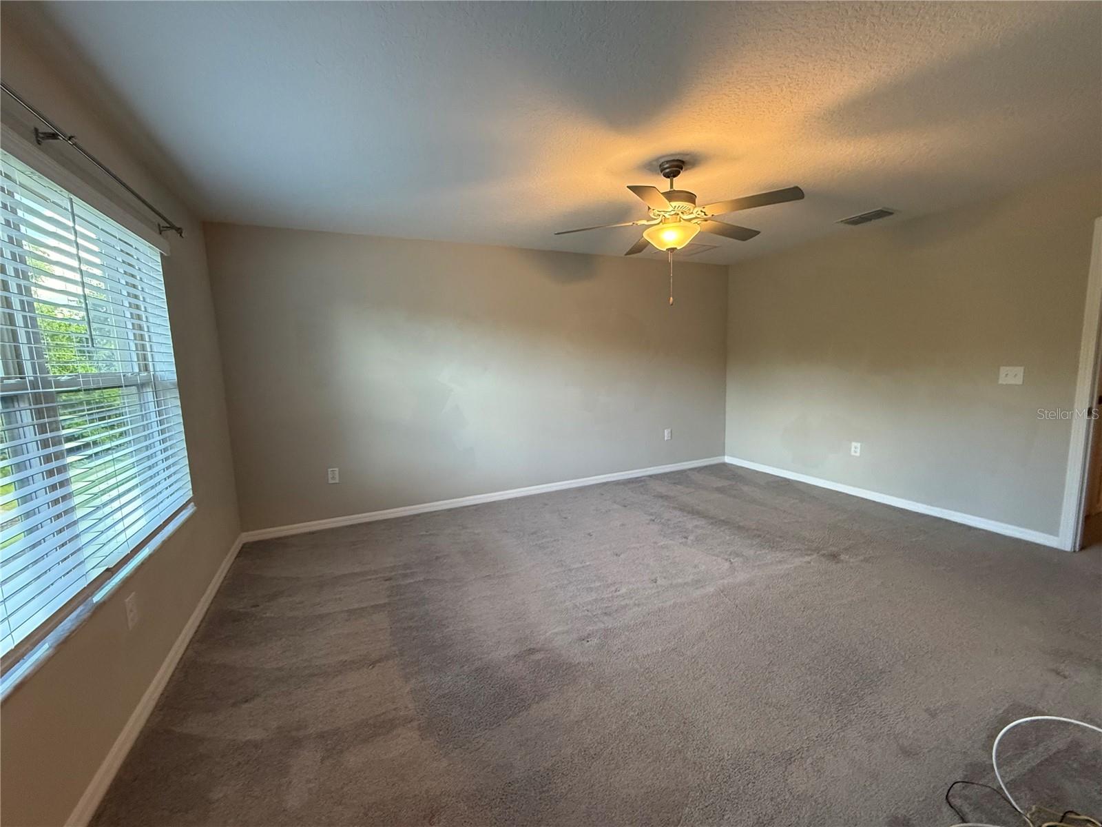 VENTANA TWNHMS AT WATERS EDGE - Residential Lease