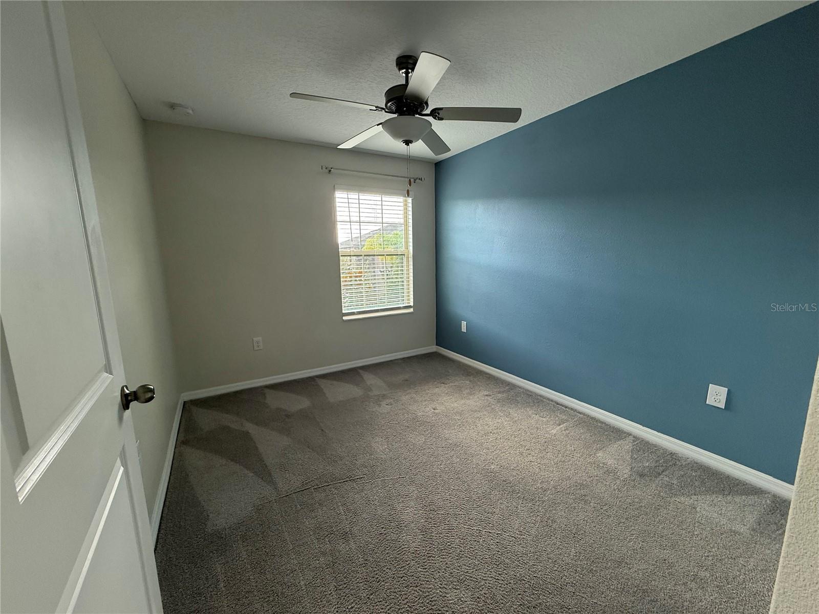 VENTANA TWNHMS AT WATERS EDGE - Residential Lease