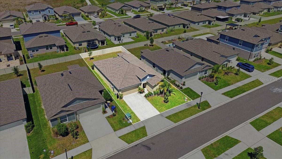 TWO RIVERS PH A PRCL AL - Residential Lease