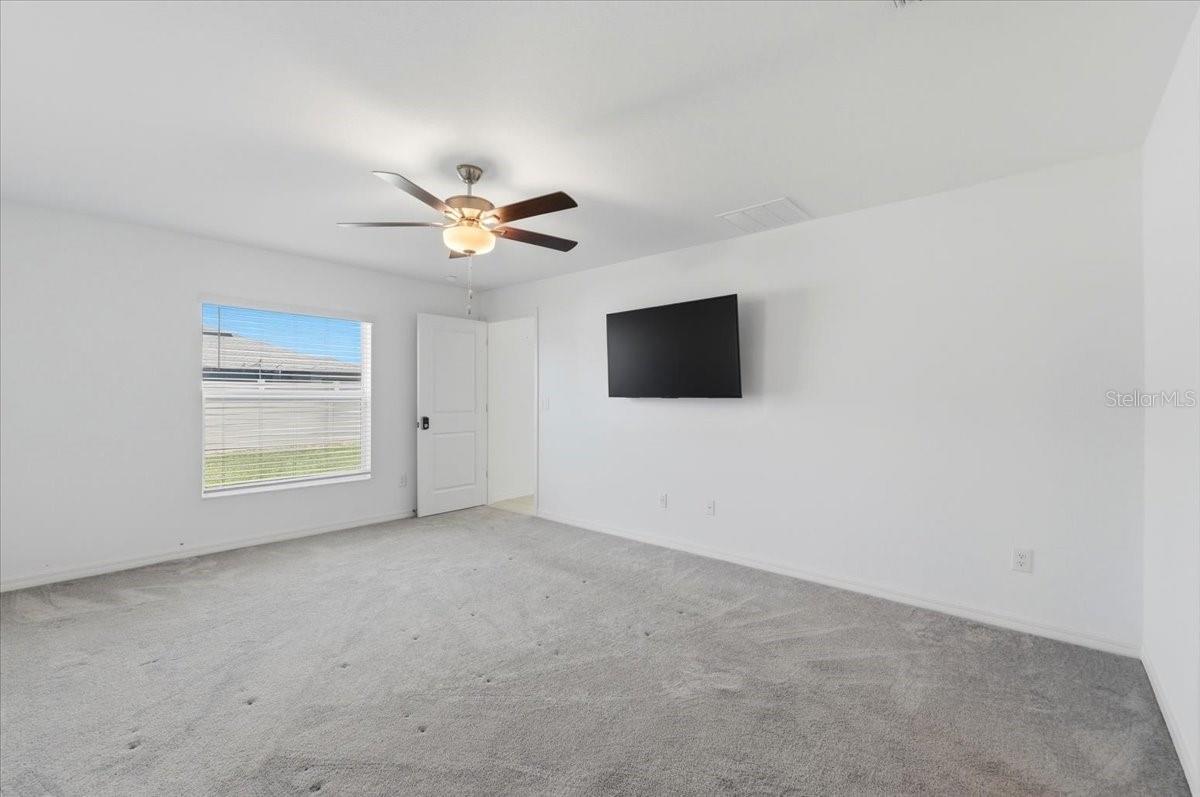 TWO RIVERS PH A PRCL AL - Residential Lease