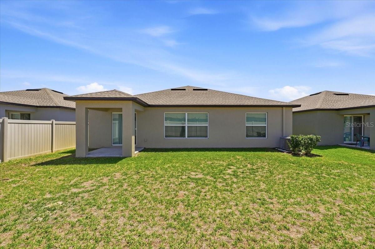 TWO RIVERS PH A PRCL AL - Residential Lease