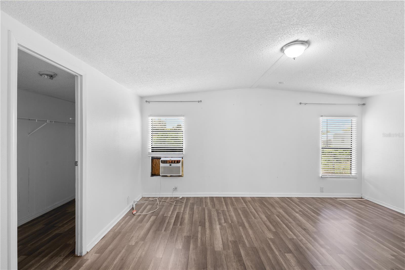 SUHLS UNIT 2 - Residential