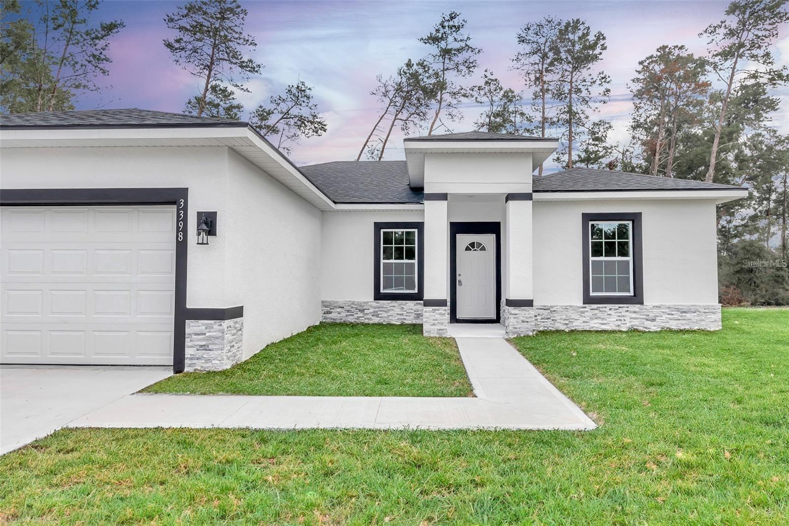 MARION OAKS UN 04 - Residential Lease