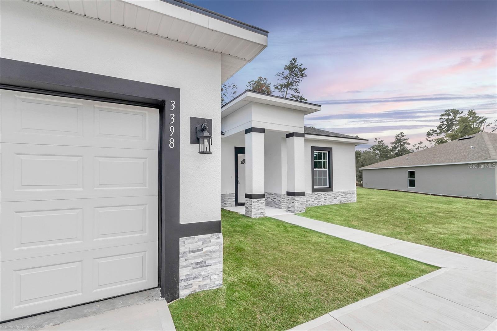 MARION OAKS UN 04 - Residential Lease