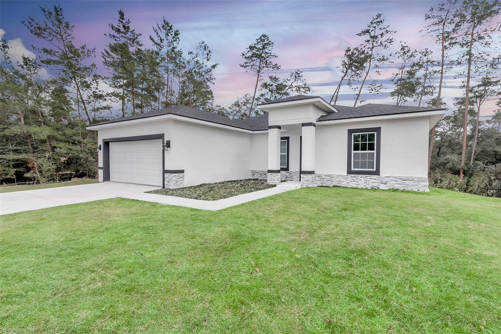MARION OAKS UN 04 - Residential Lease