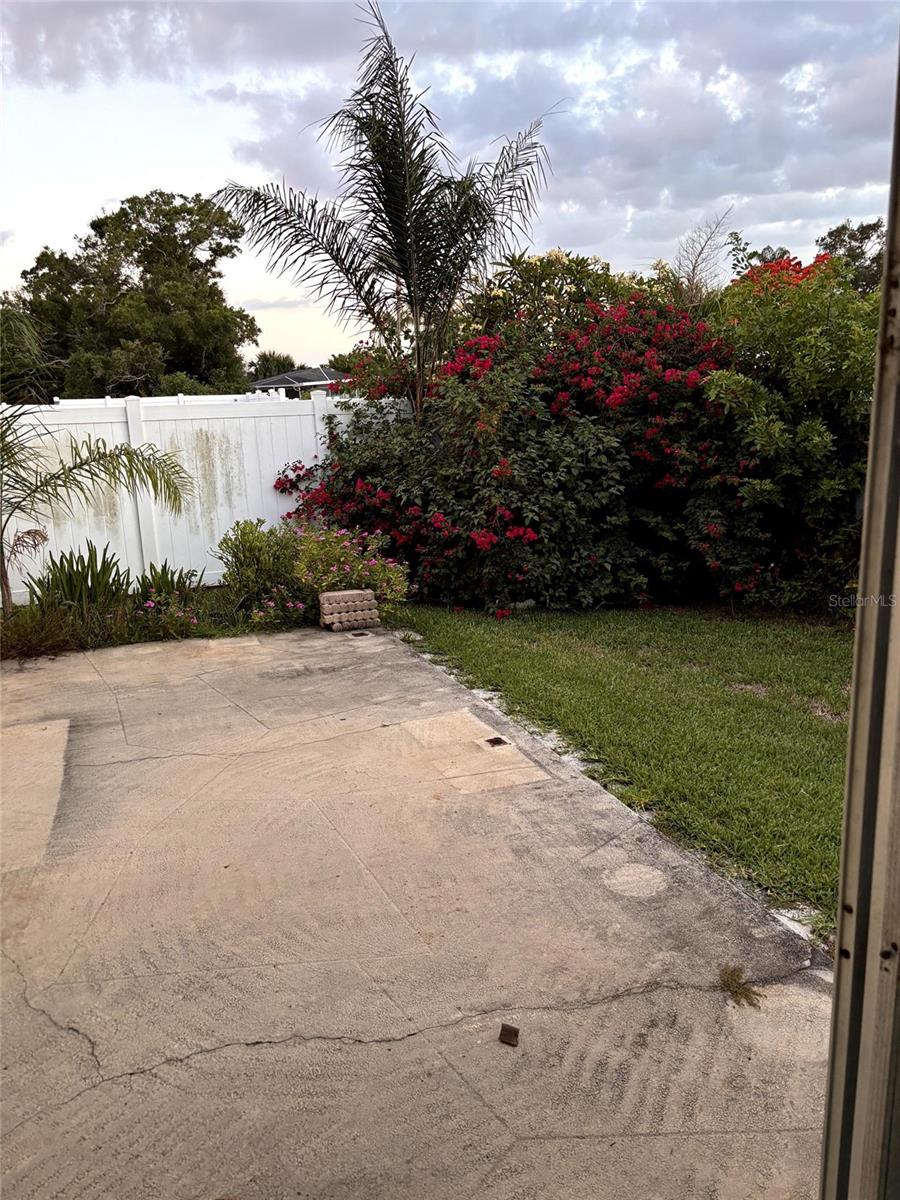 SHORE ACRES SEC 1 TWIN LAKES ADD - Residential Lease