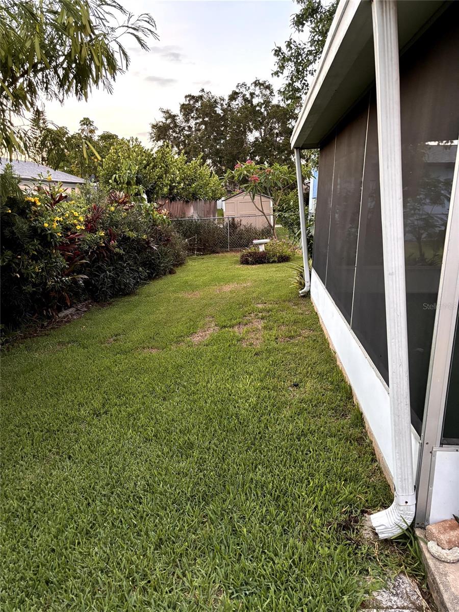 SHORE ACRES SEC 1 TWIN LAKES ADD - Residential Lease