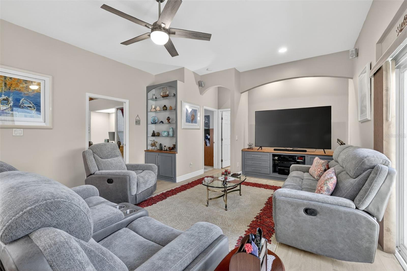 PLANTATION AT LEESBURG ASHLAND VILLAGE - Residential