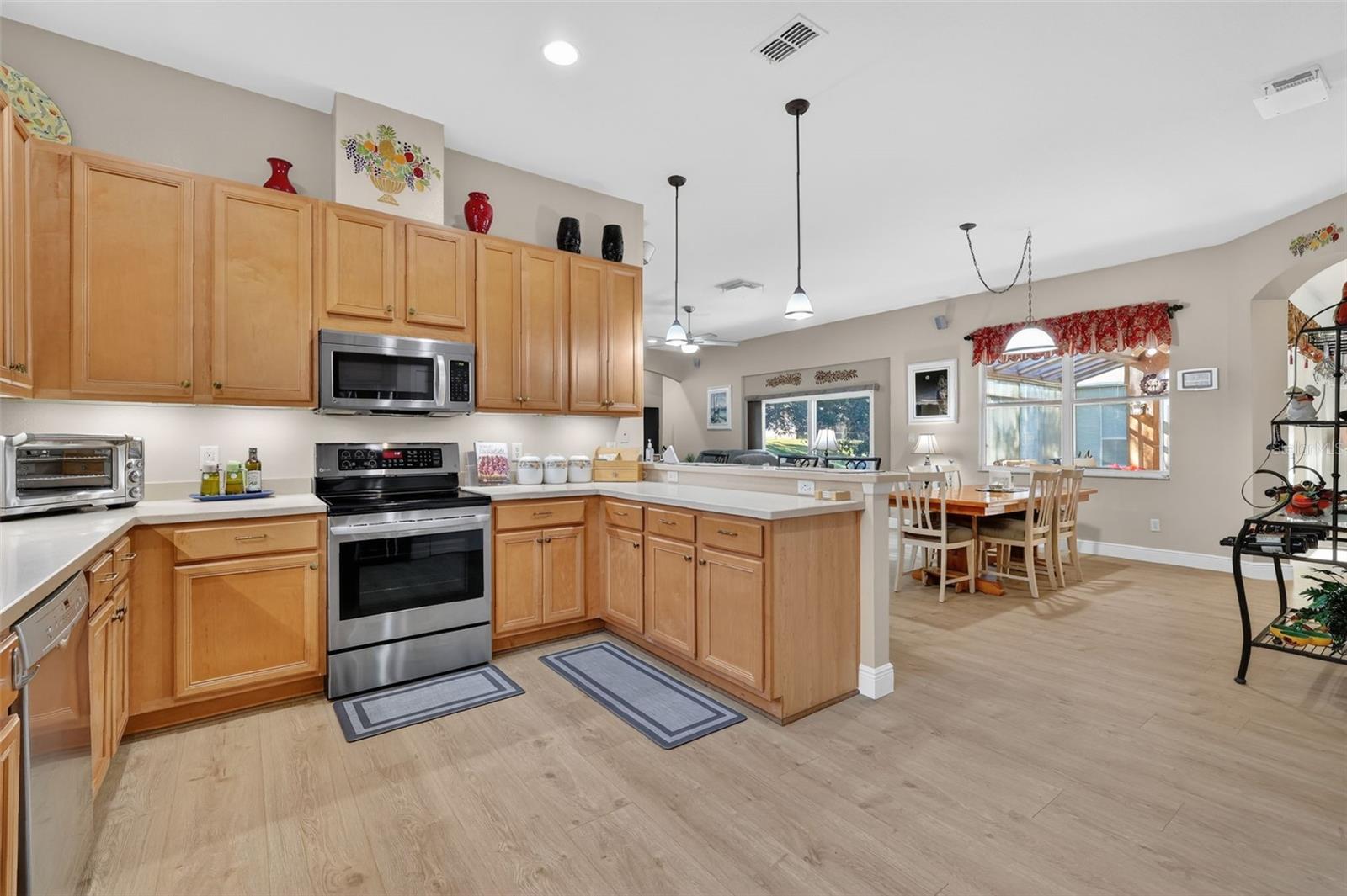 PLANTATION AT LEESBURG ASHLAND VILLAGE - Residential