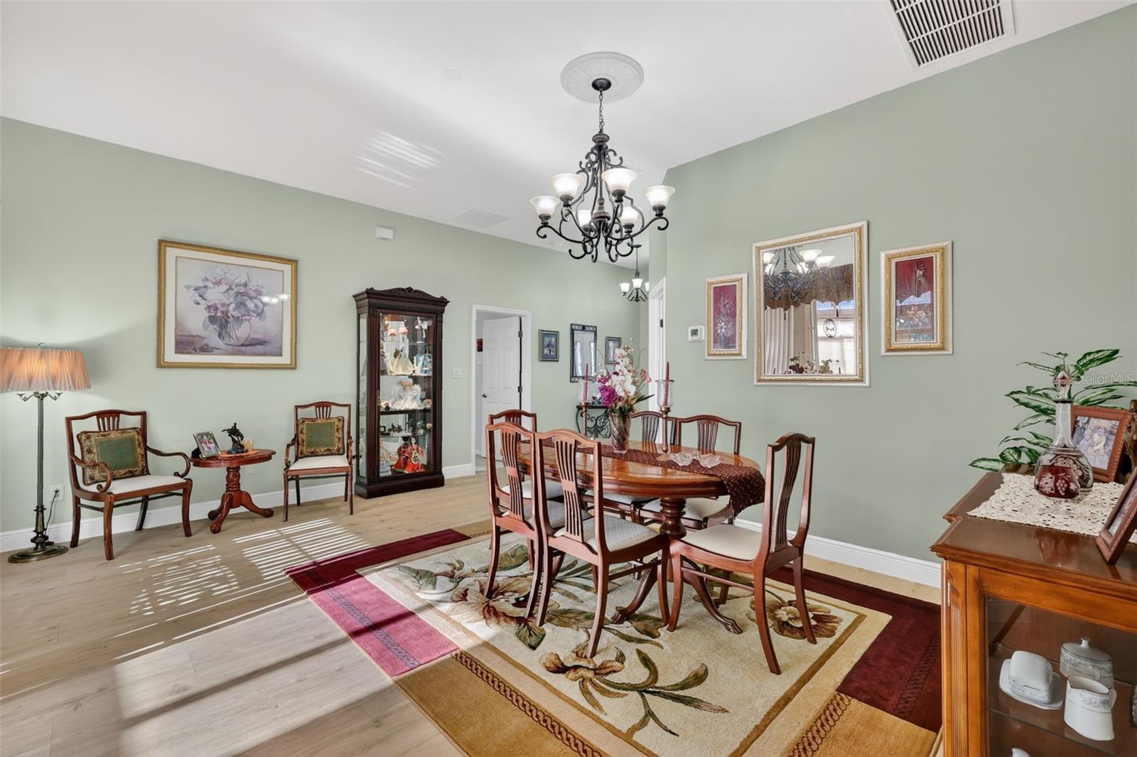 PLANTATION AT LEESBURG ASHLAND VILLAGE - Residential