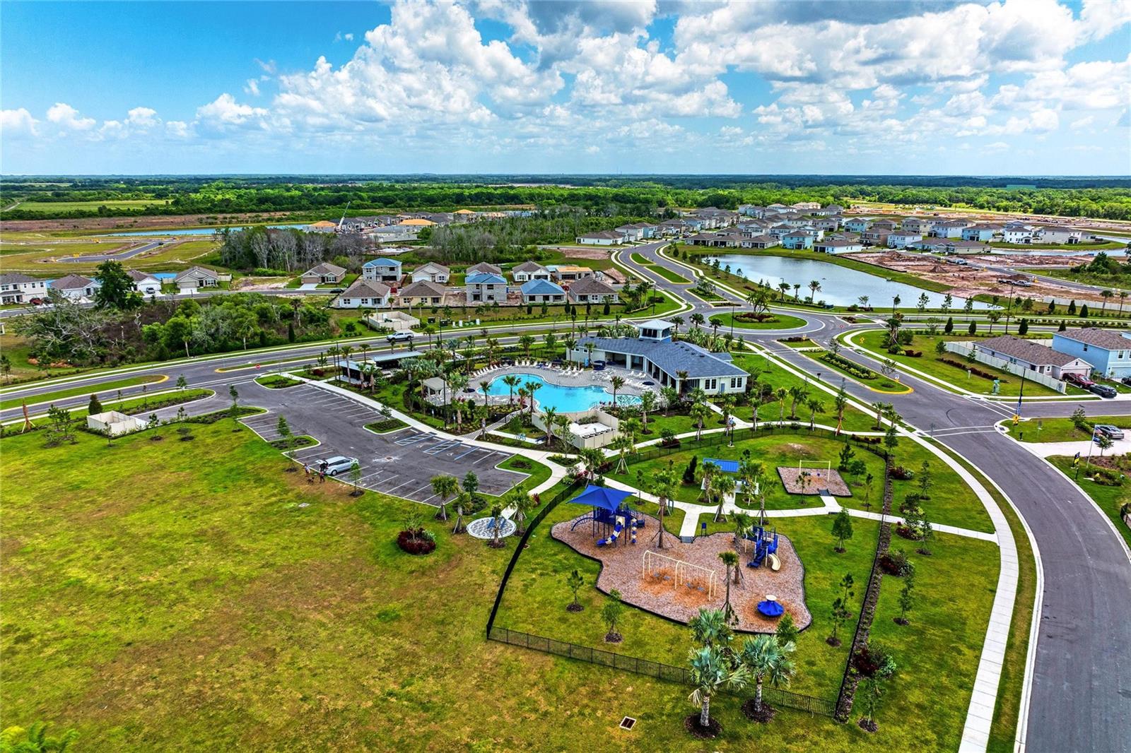 BELLA LAGO PH I - Residential