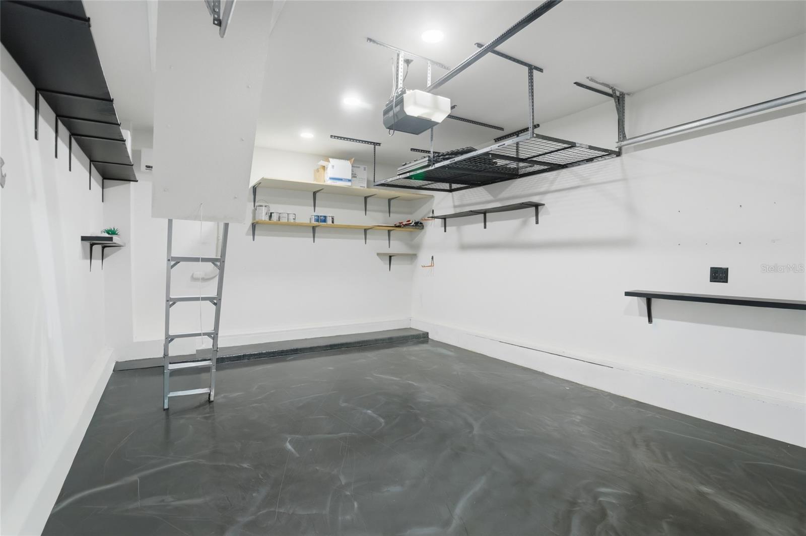 CELEBRATION - Residential