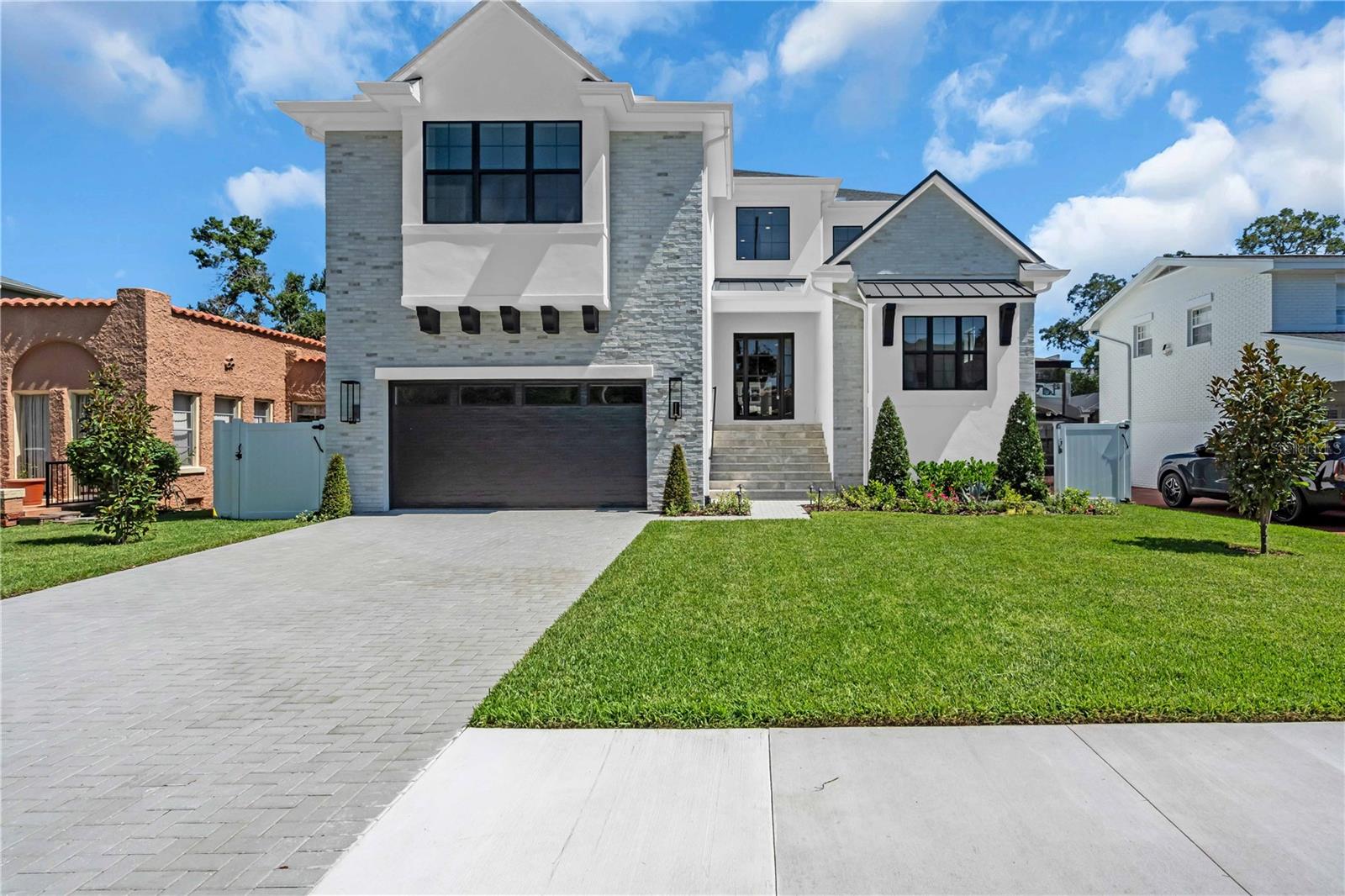 SUNSET PARK - Residential
