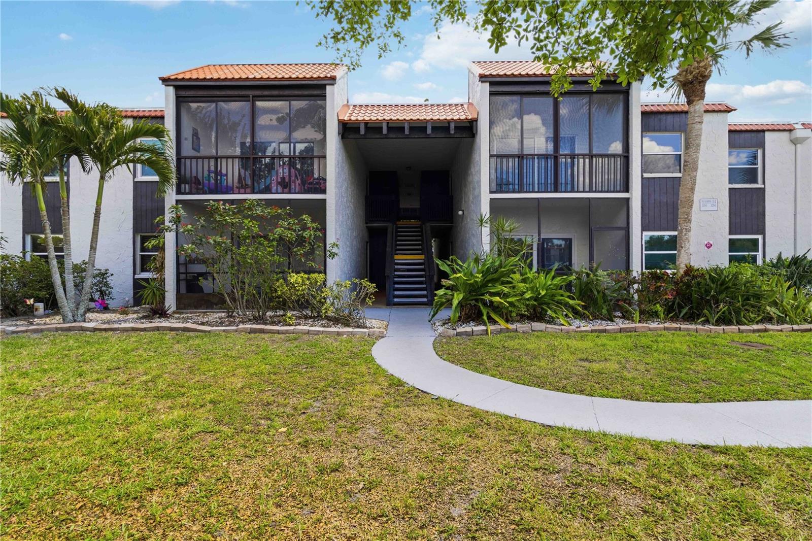 VILLAGE BROOKE SEC 3 - Residential