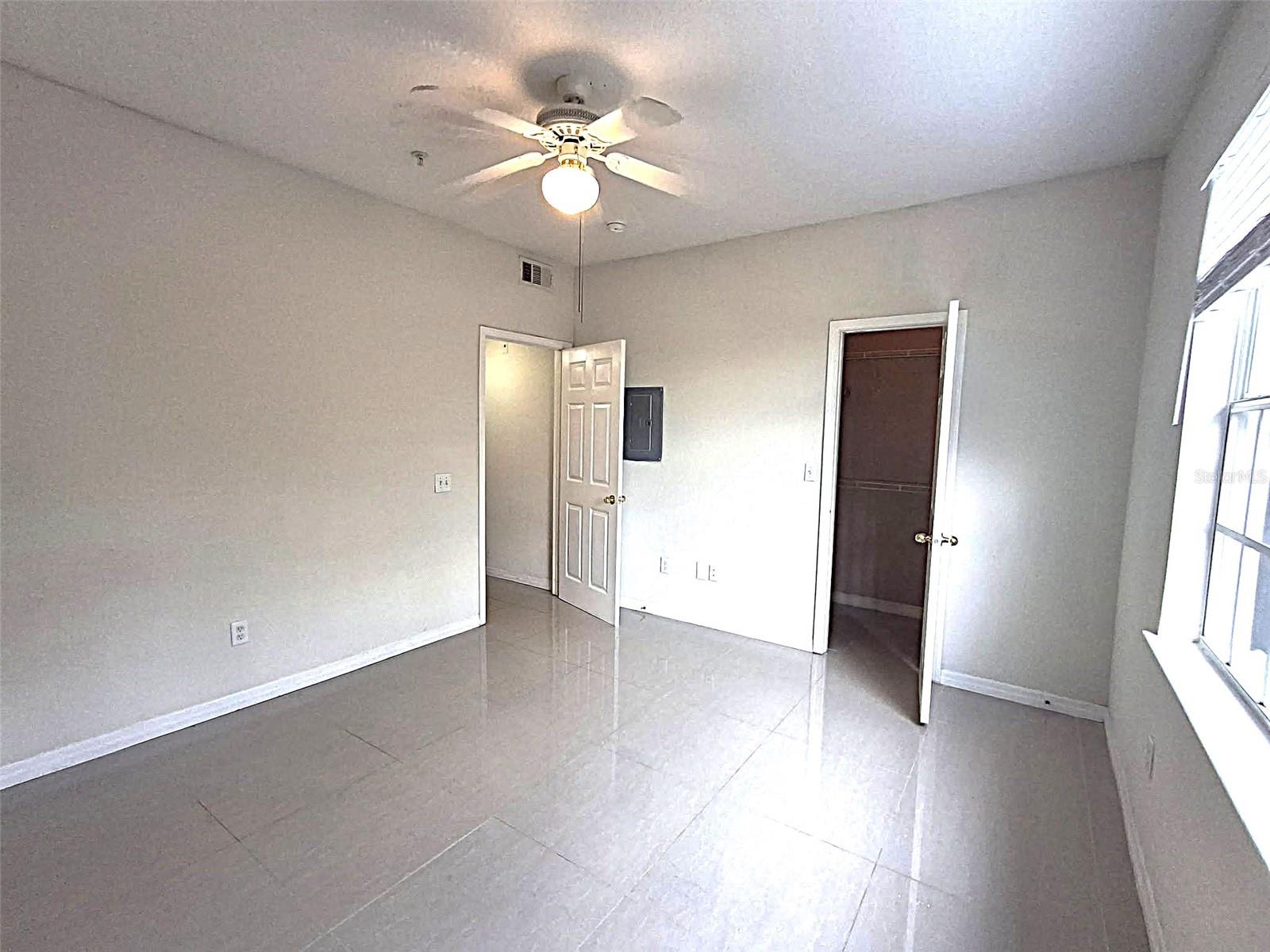 THE PRESERVE AT TEMPLE TERRACE - Residential