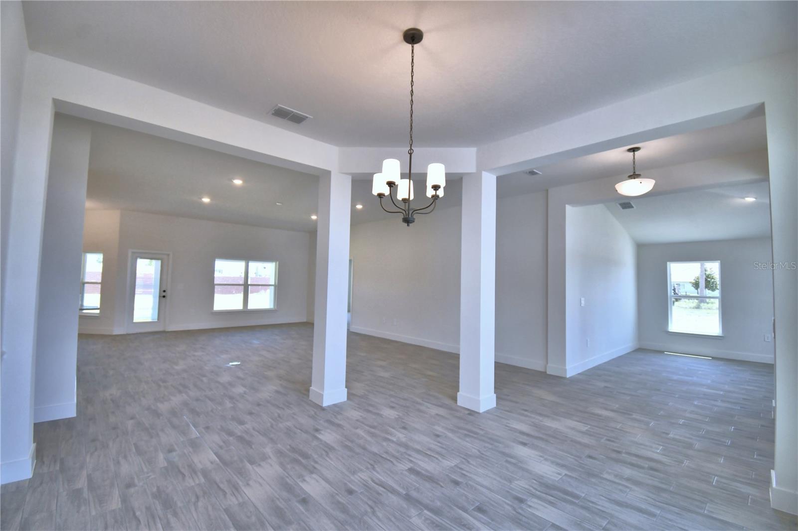 LAKE JULIANA ESTATES - Residential