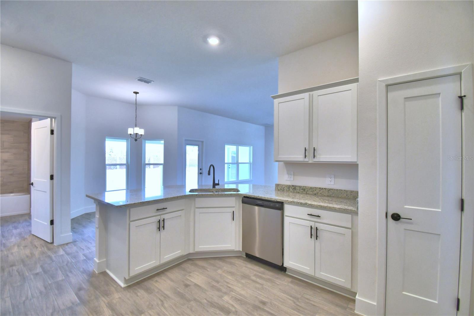 LAKE JULIANA ESTATES - Residential