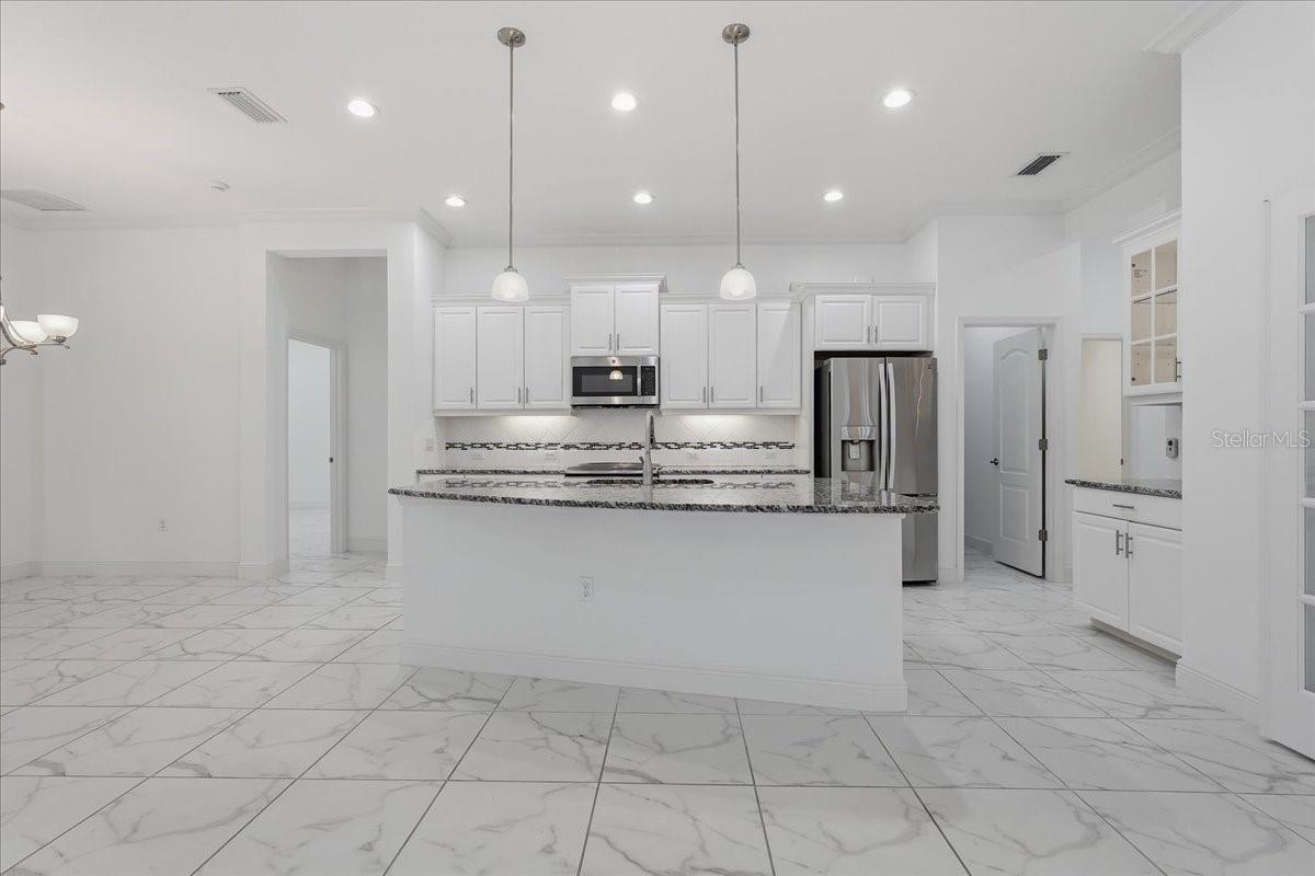 WOODLAND TRACE - Residential