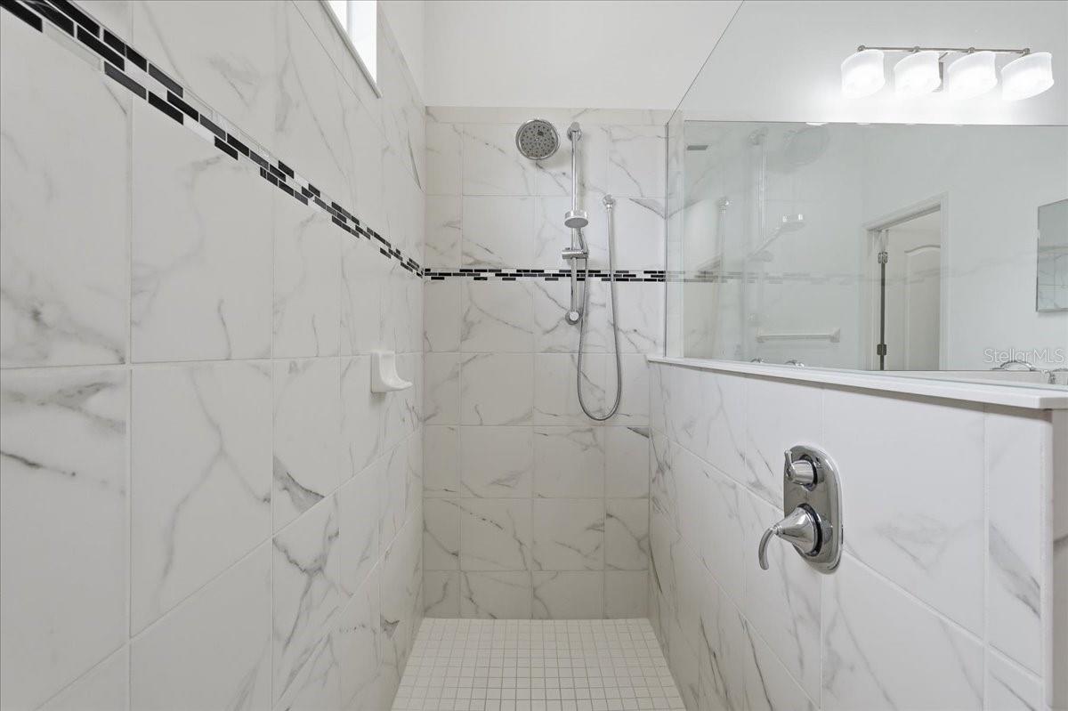 WOODLAND TRACE - Residential