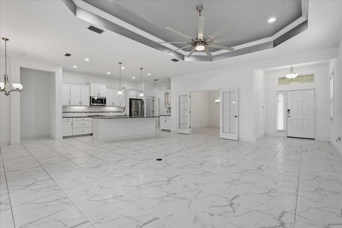 WOODLAND TRACE - Residential