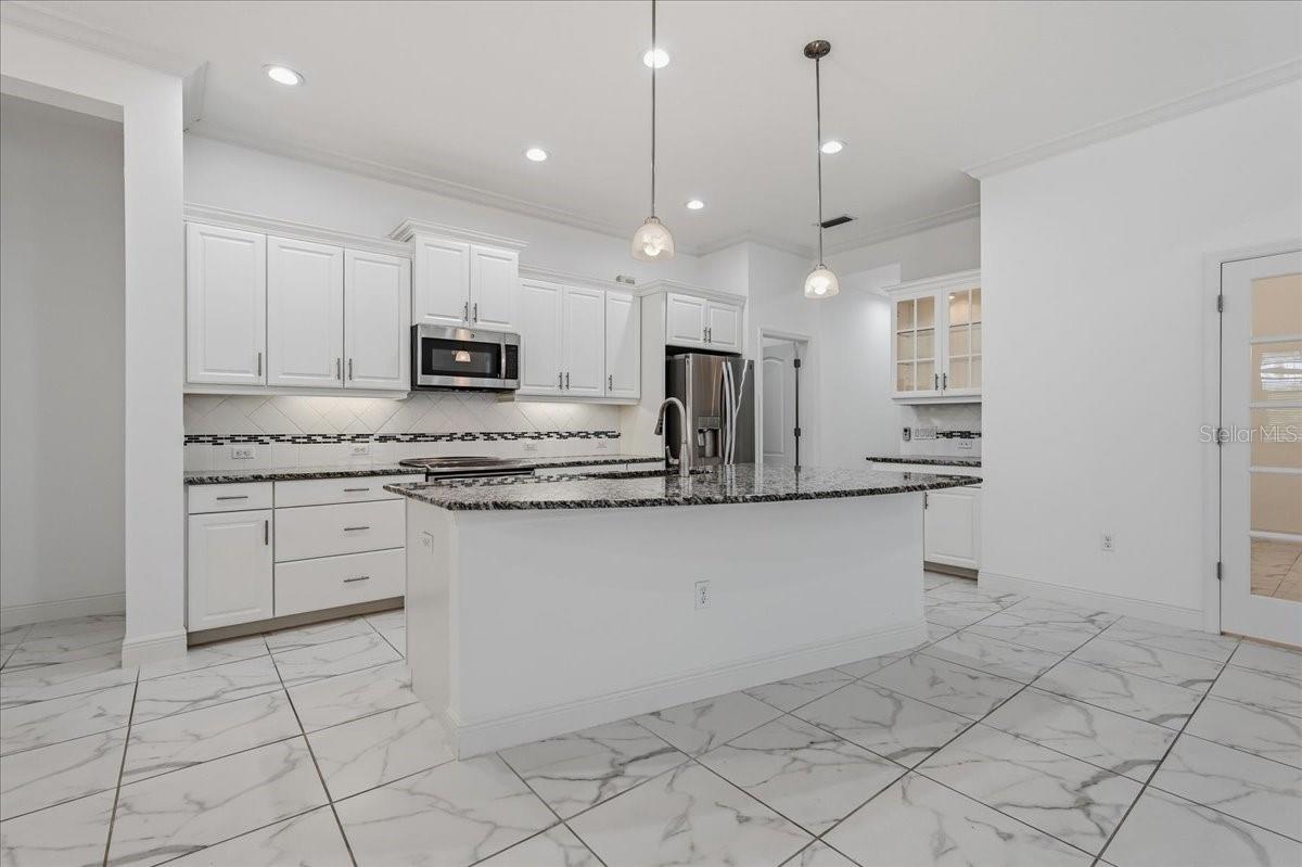 WOODLAND TRACE - Residential