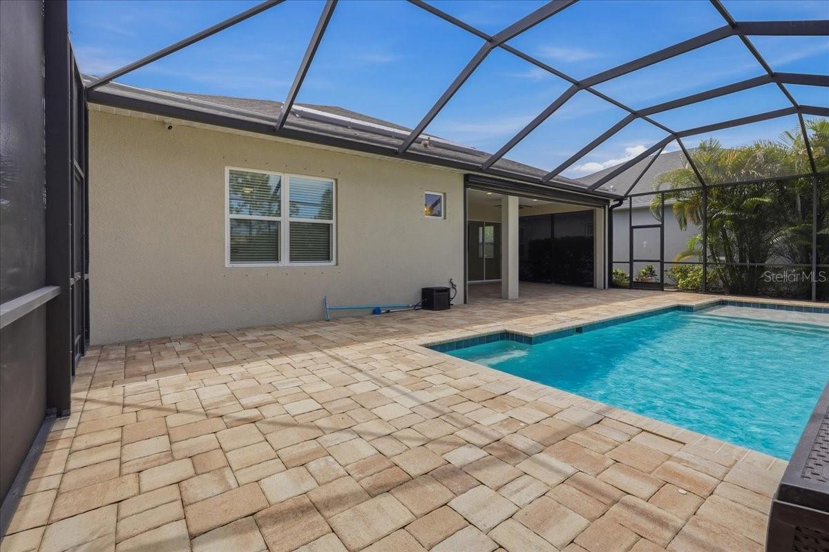 WOODLAND TRACE - Residential