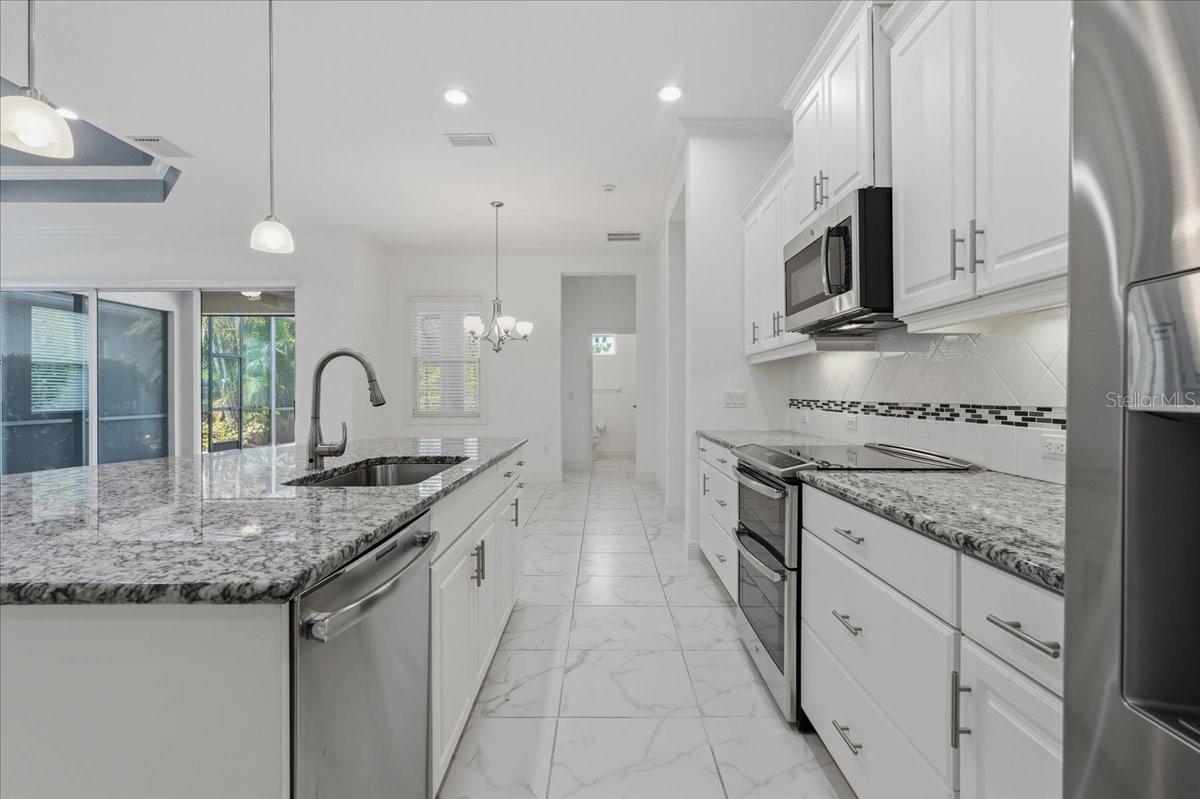 WOODLAND TRACE - Residential