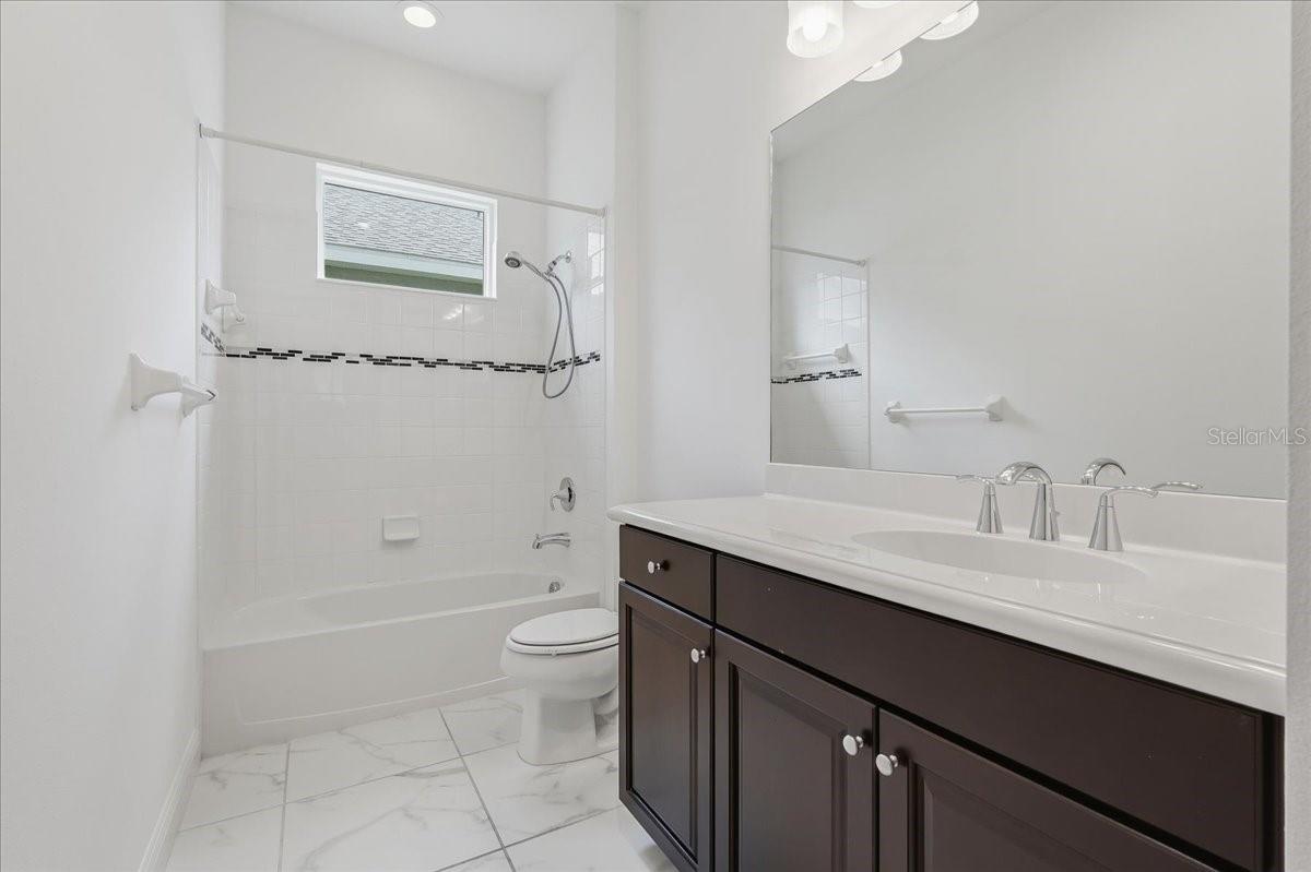 WOODLAND TRACE - Residential