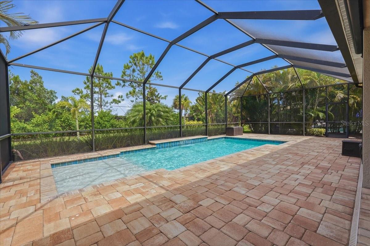 WOODLAND TRACE - Residential