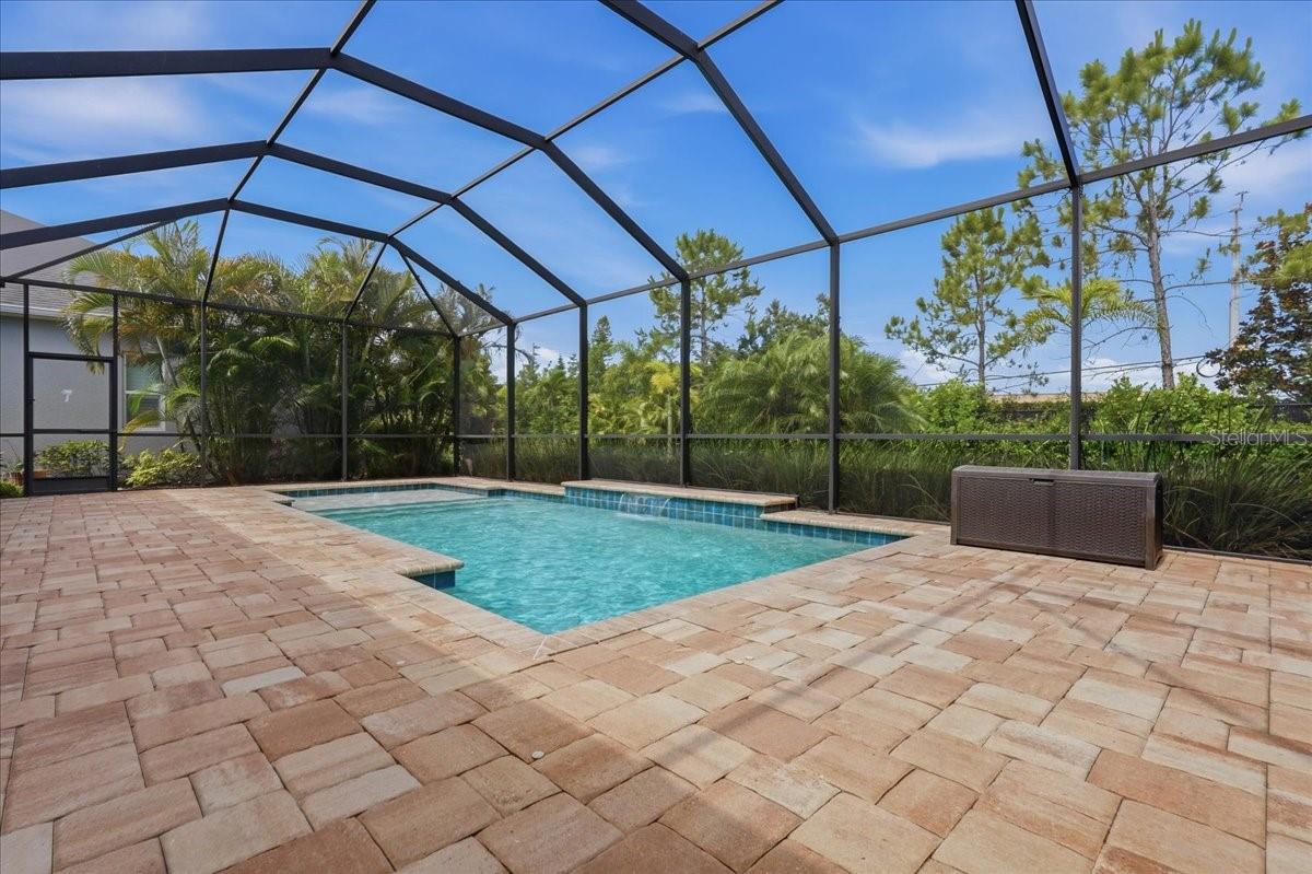 WOODLAND TRACE - Residential