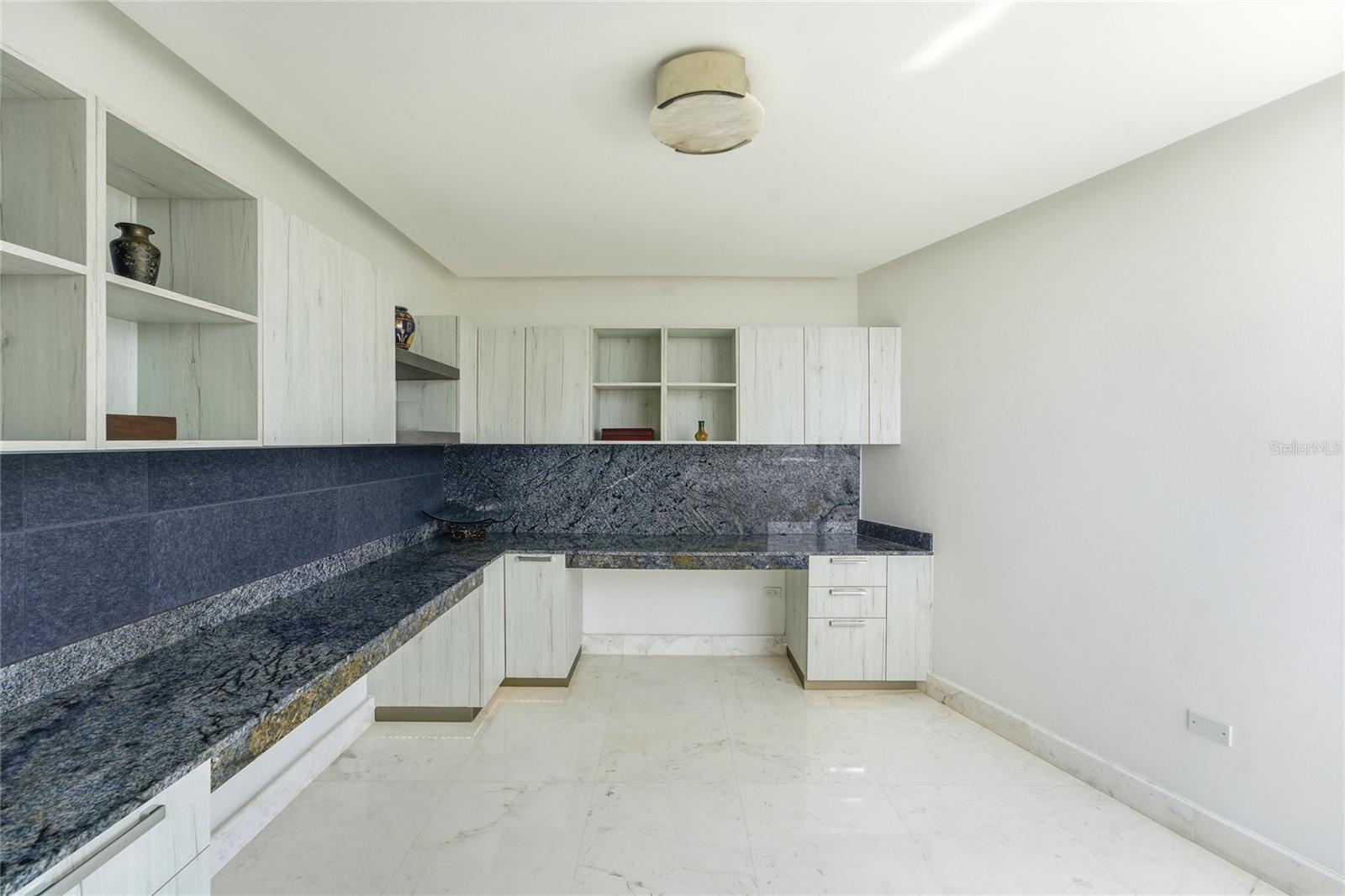 CONDOMINIO MIRADOR DEL PARQUE - Residential