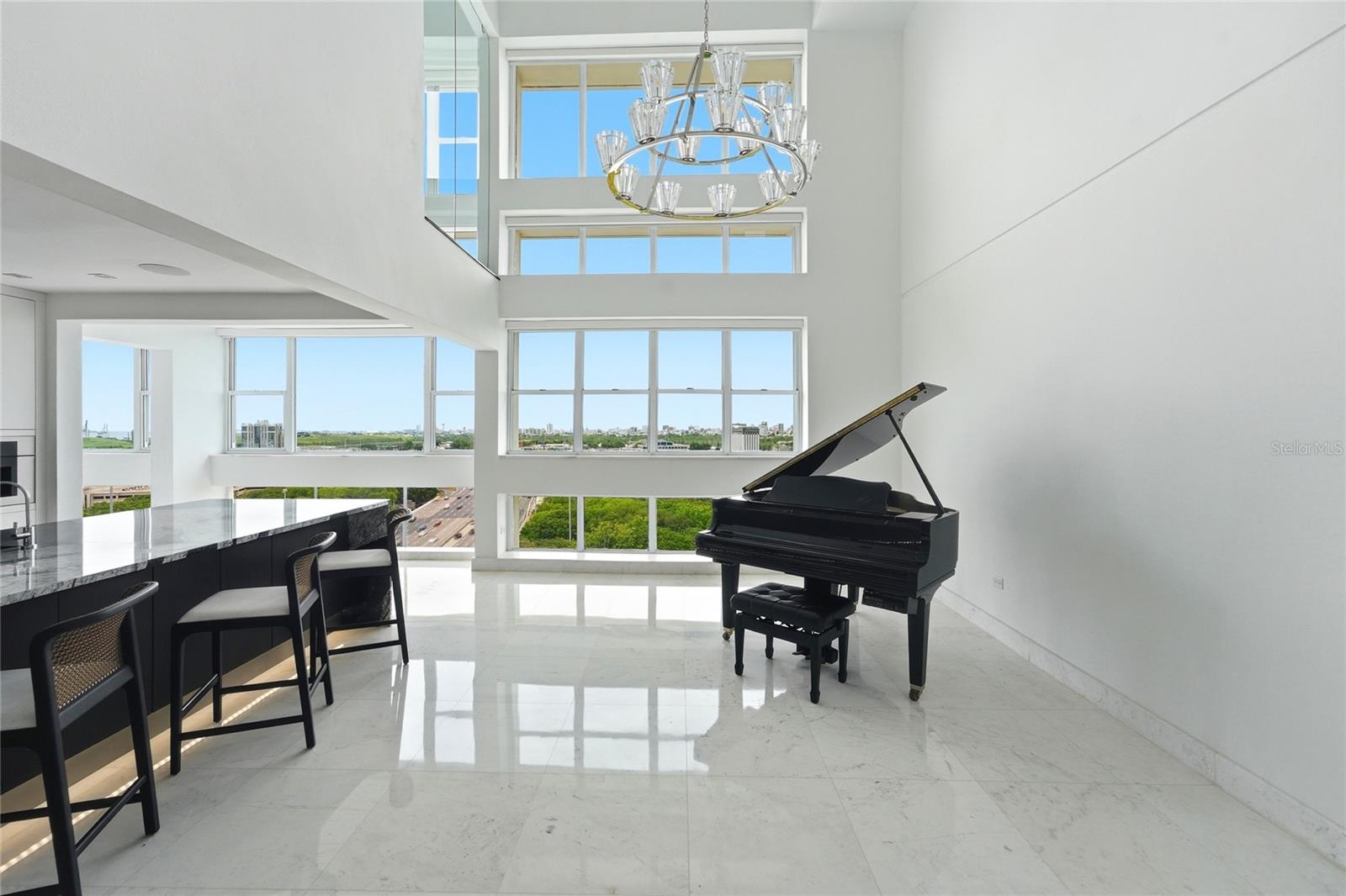 CONDOMINIO MIRADOR DEL PARQUE - Residential