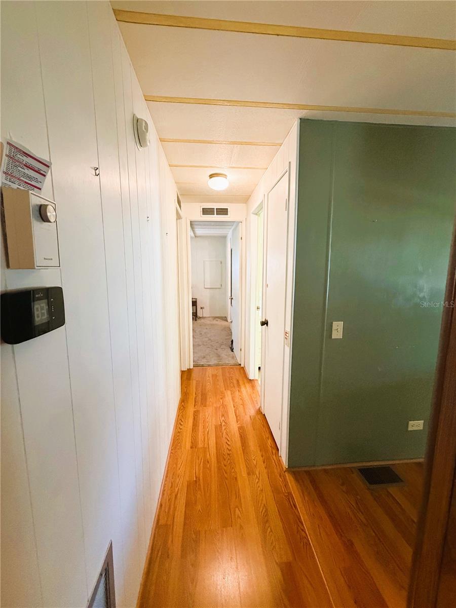 HAWTHORNE/LEESBURG - Residential