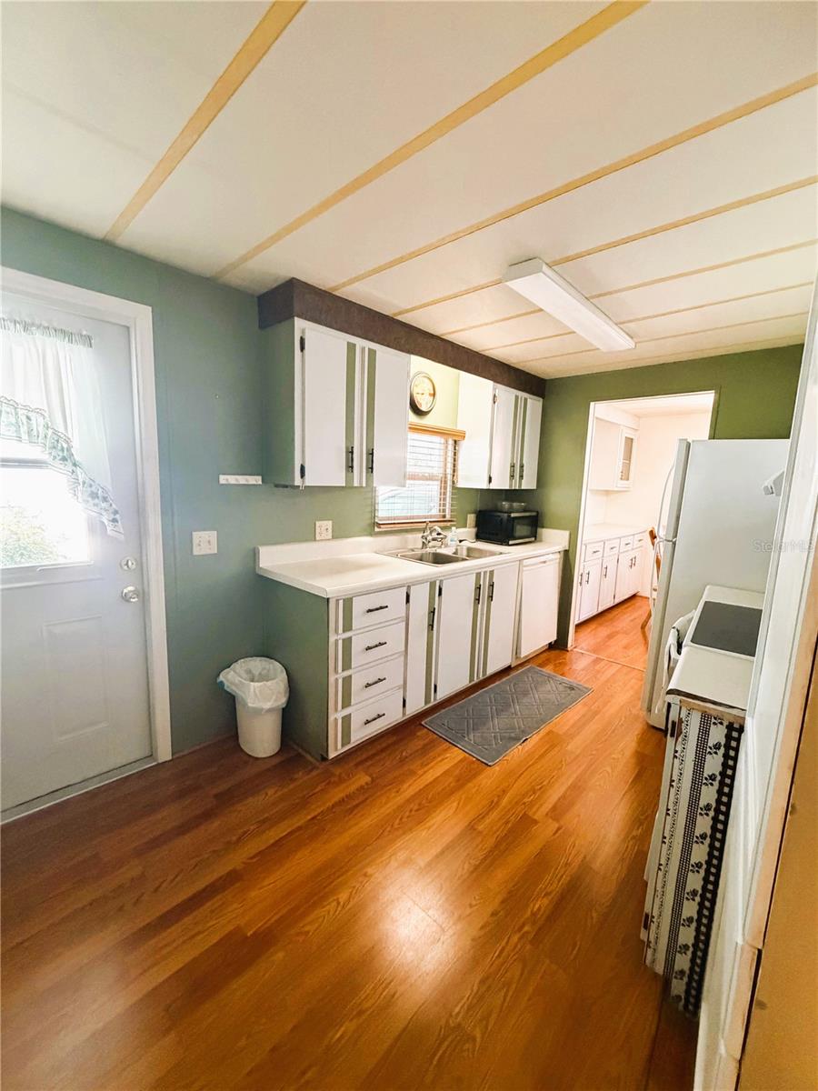 HAWTHORNE/LEESBURG - Residential