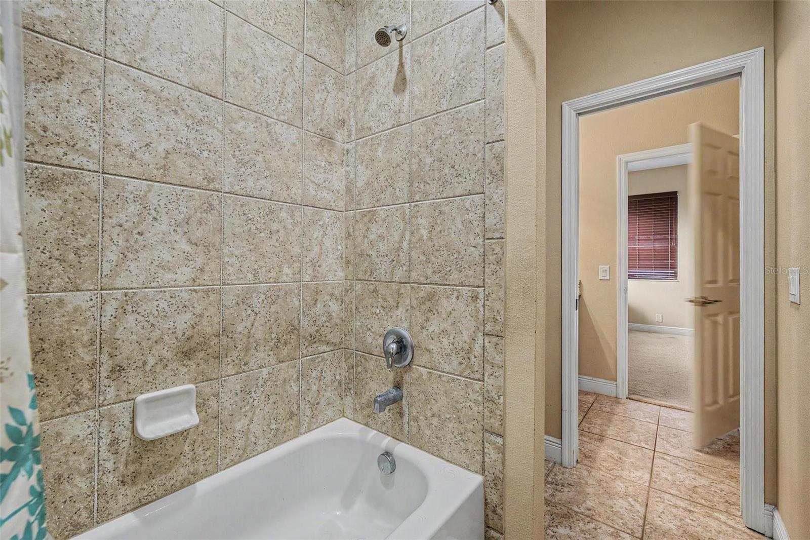 HIGHWOOD ESTATES - Residential