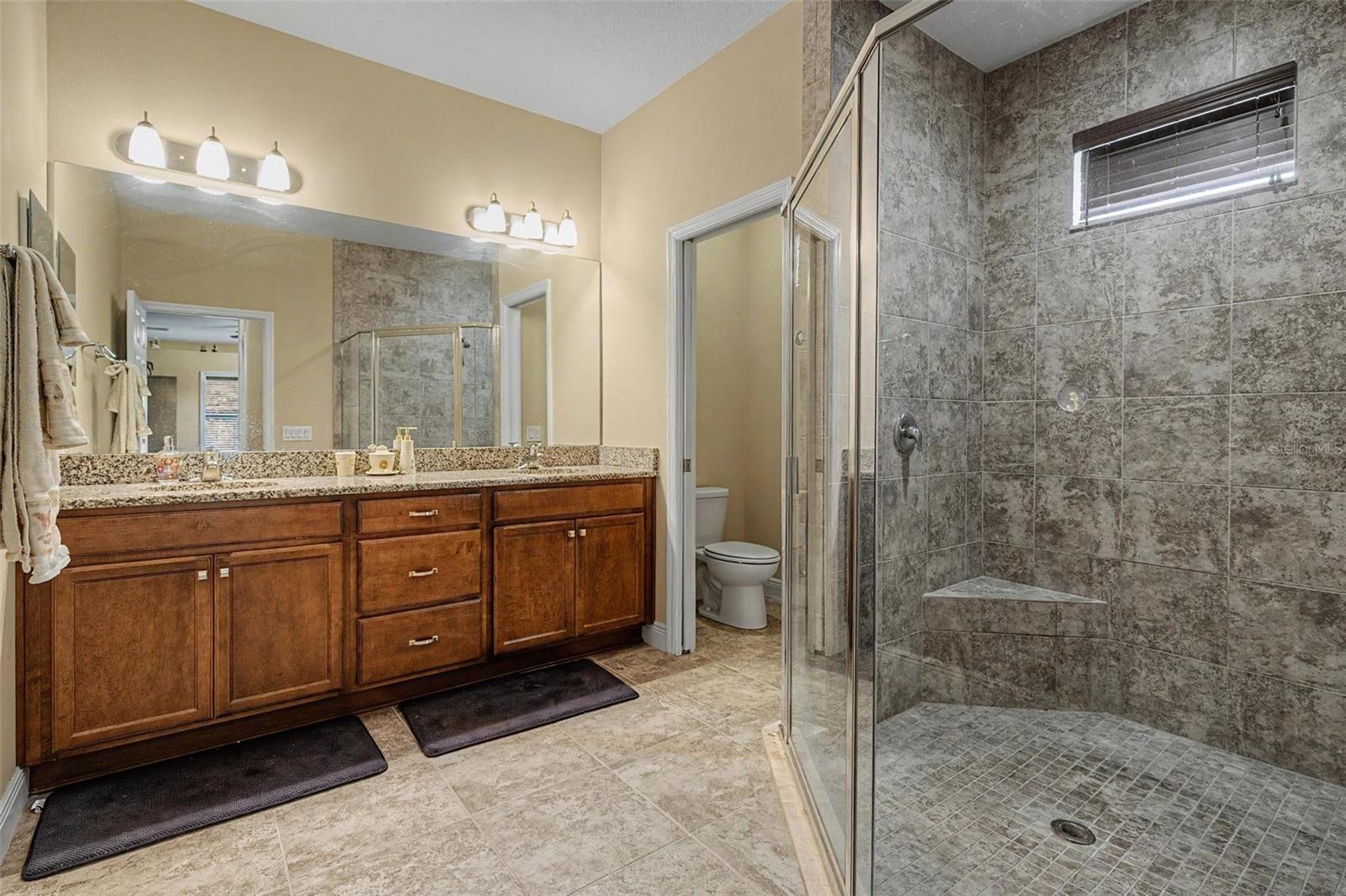 HIGHWOOD ESTATES - Residential