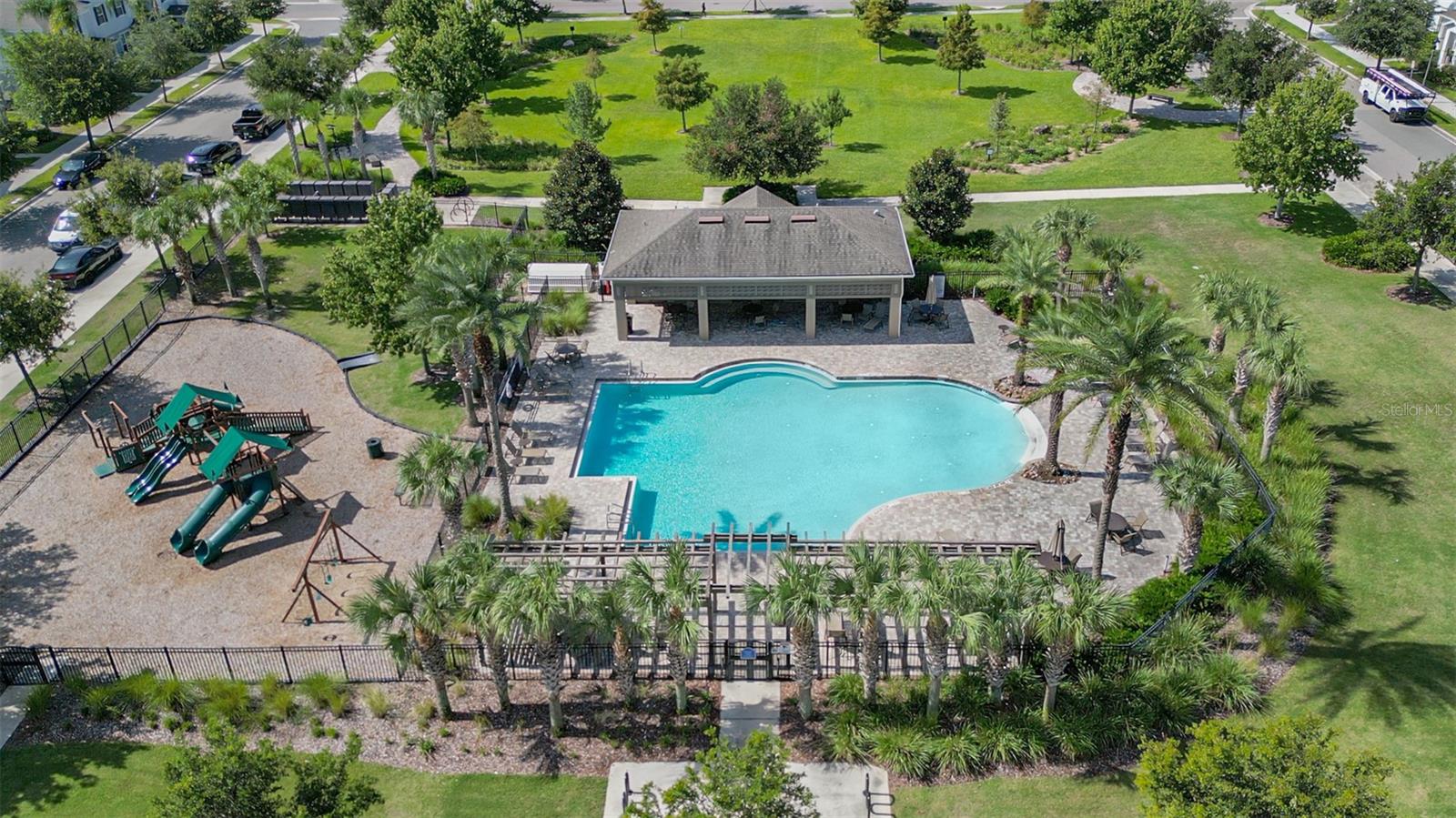 HAMILTON GARDENS - Residential